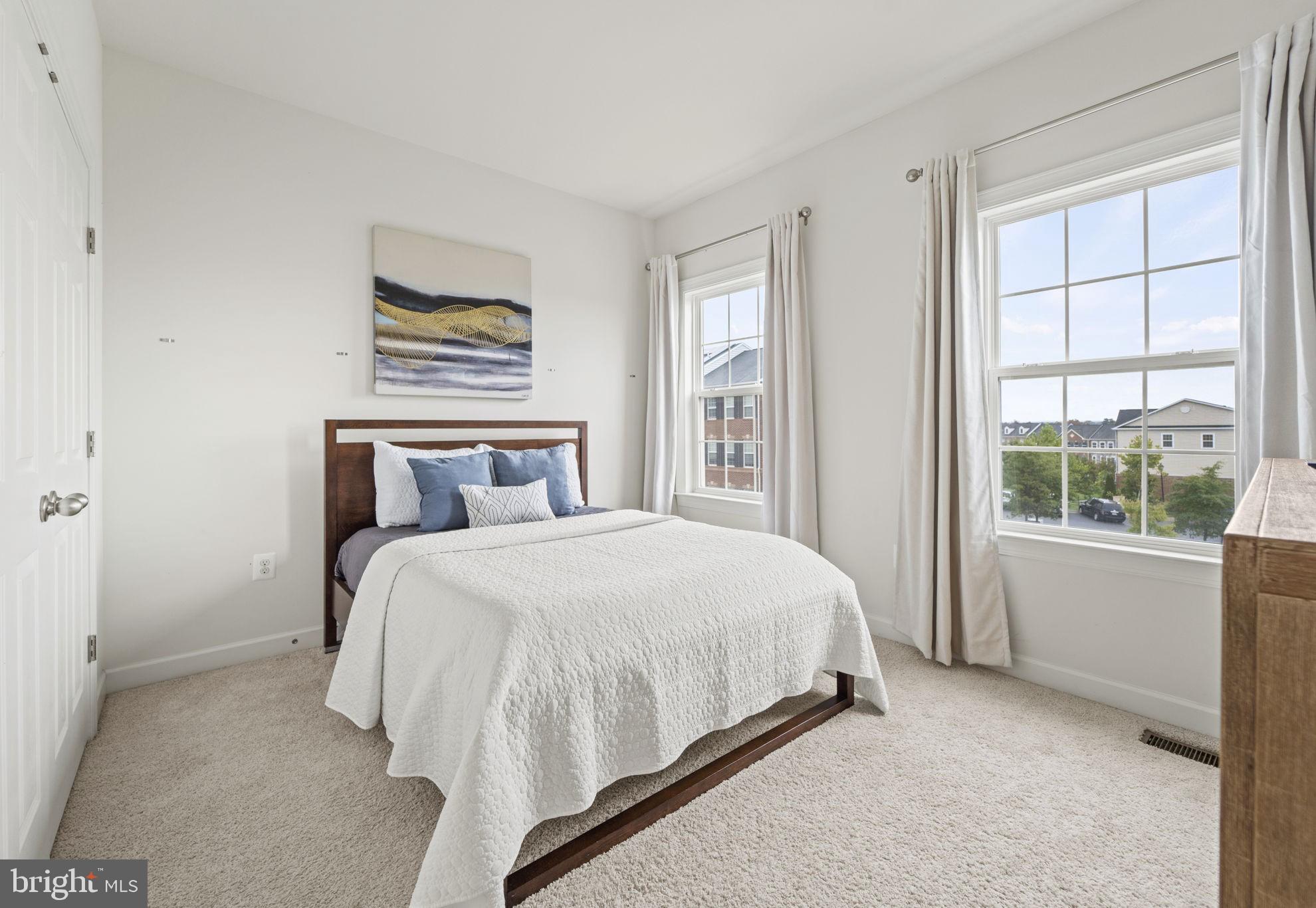 PMW FARMS - Residential