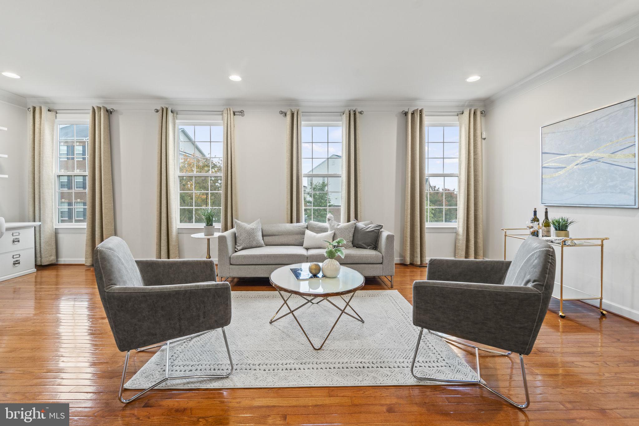 PMW FARMS - Residential