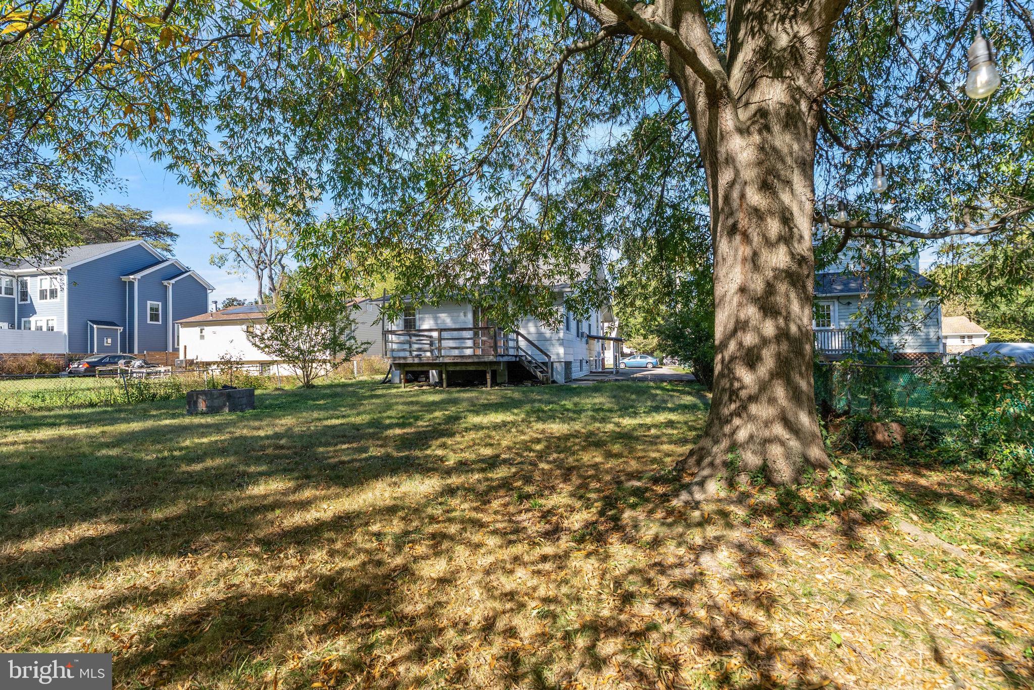 RIVERDALE PARK - Residential