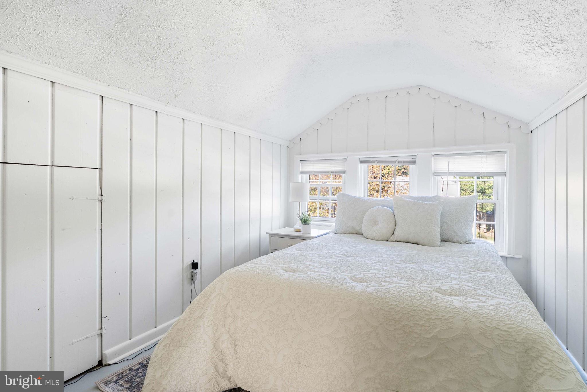 RIVERDALE PARK - Residential