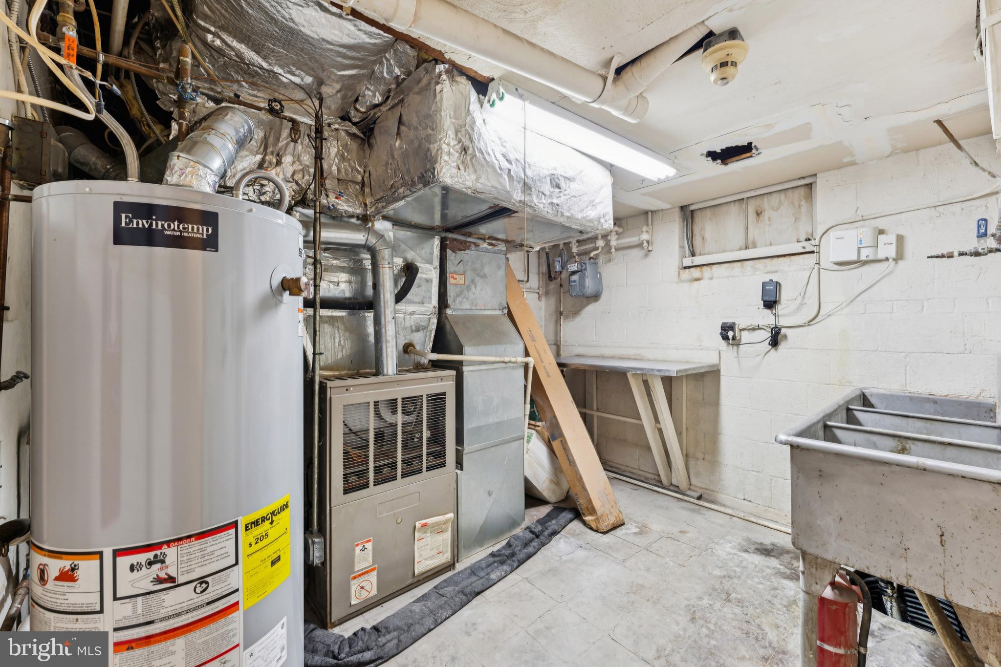 LIVINGSTON PARK - Residential