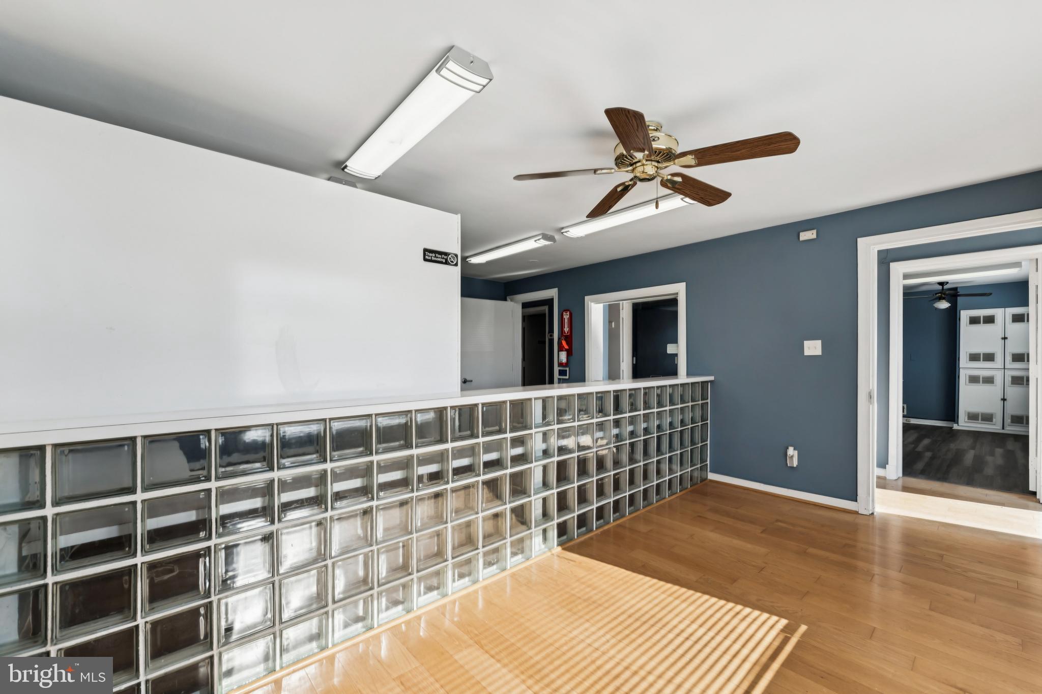 LIVINGSTON PARK - Residential