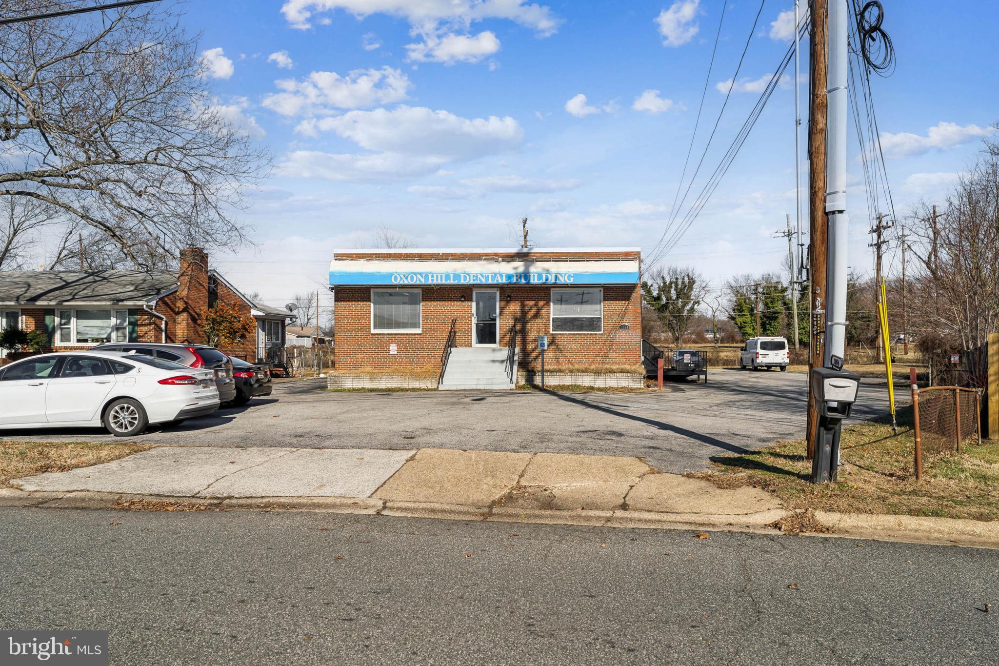 LIVINGSTON PARK - Residential