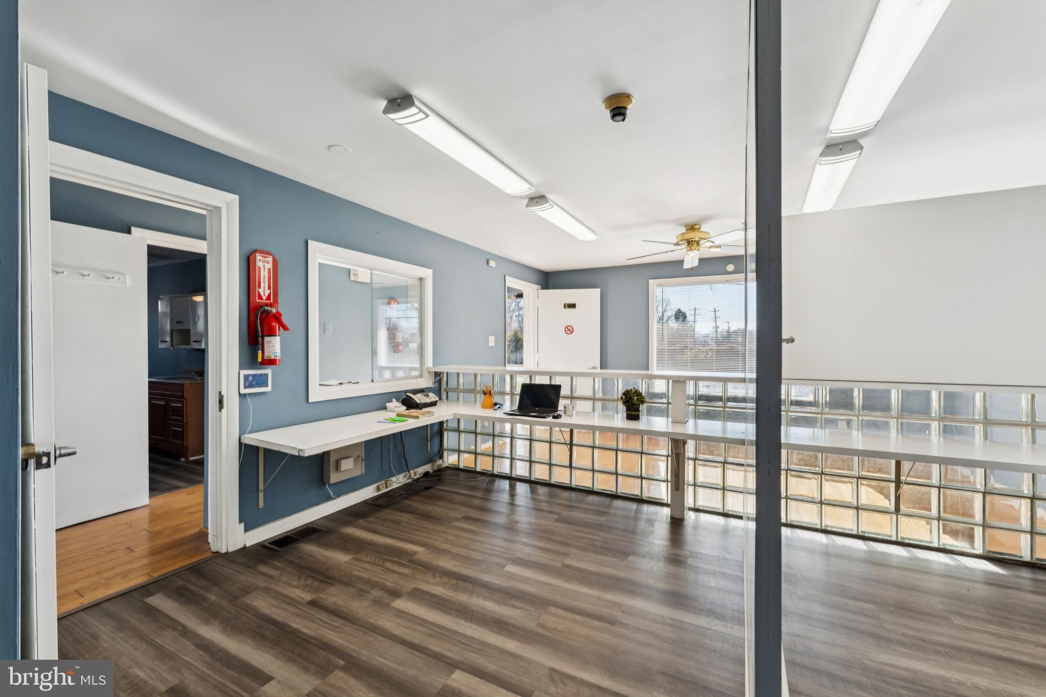 LIVINGSTON PARK - Residential