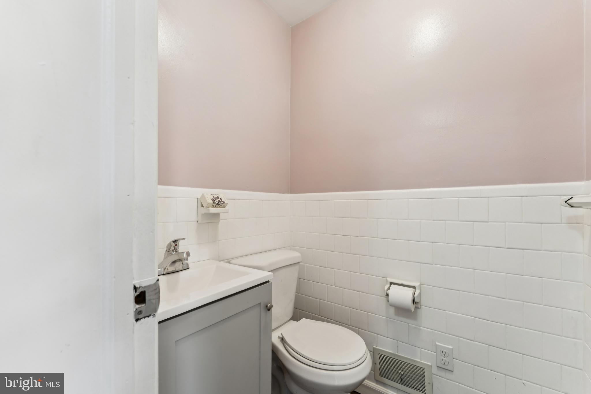 LIVINGSTON PARK - Residential