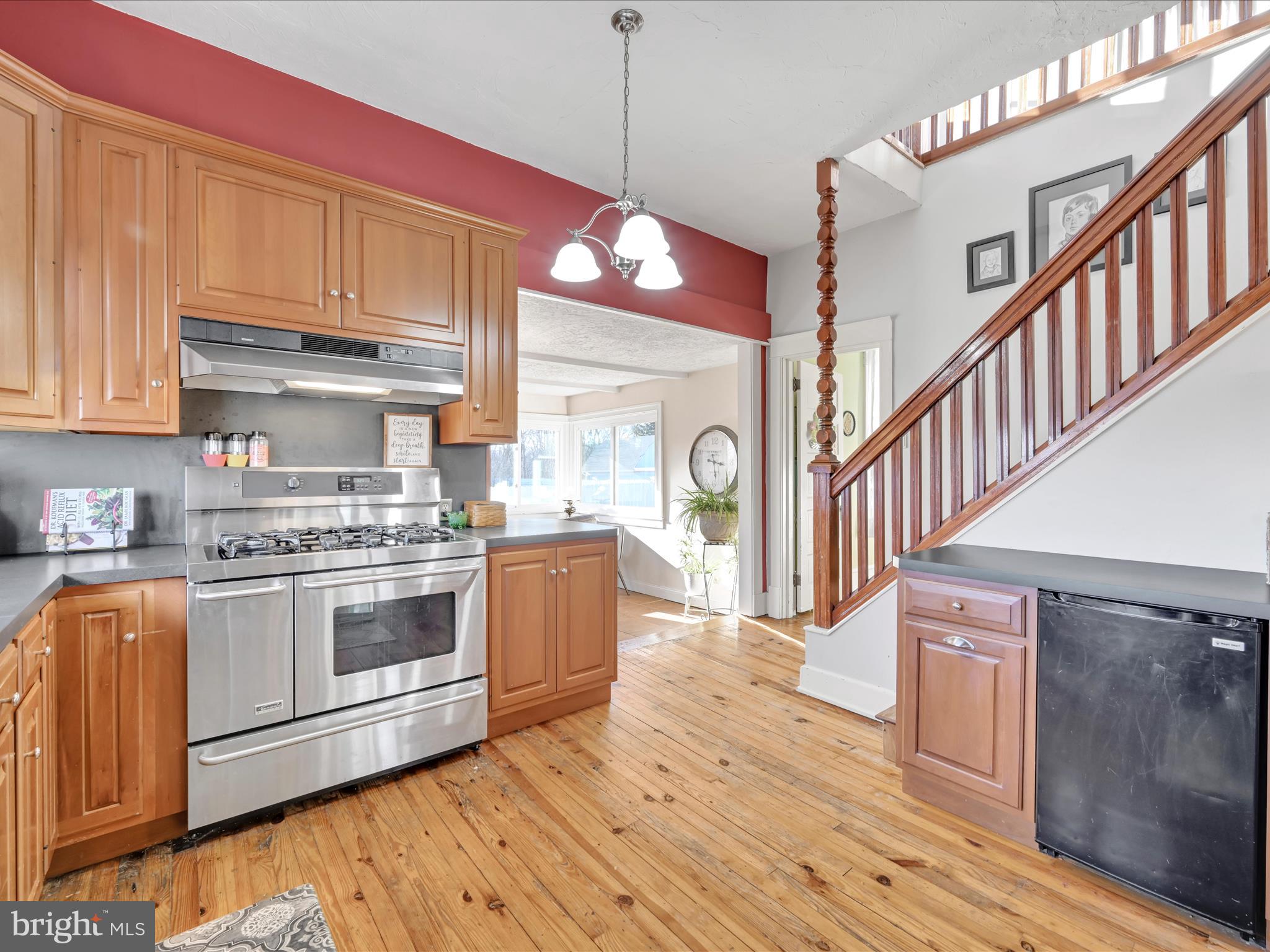 ELIZABETHTOWN BOROUGH - Residential