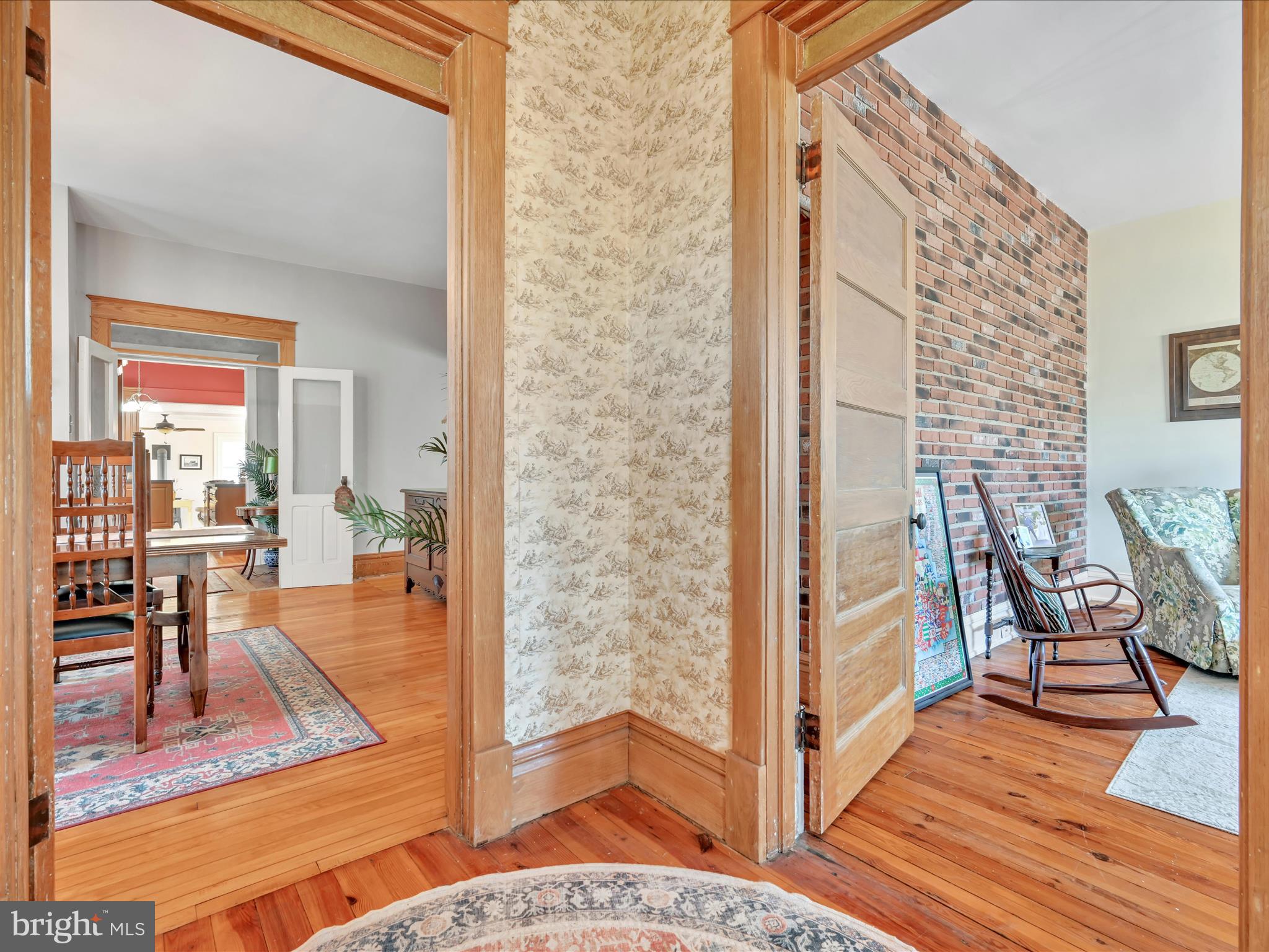 ELIZABETHTOWN BOROUGH - Residential