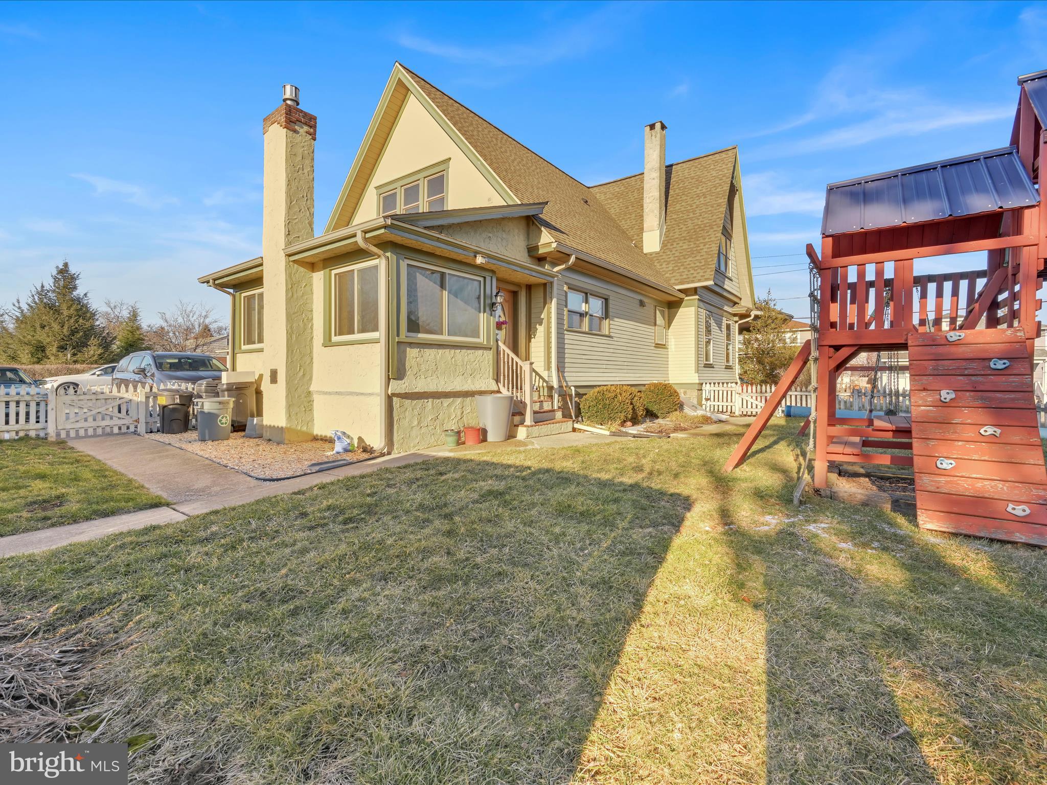 ELIZABETHTOWN BOROUGH - Residential