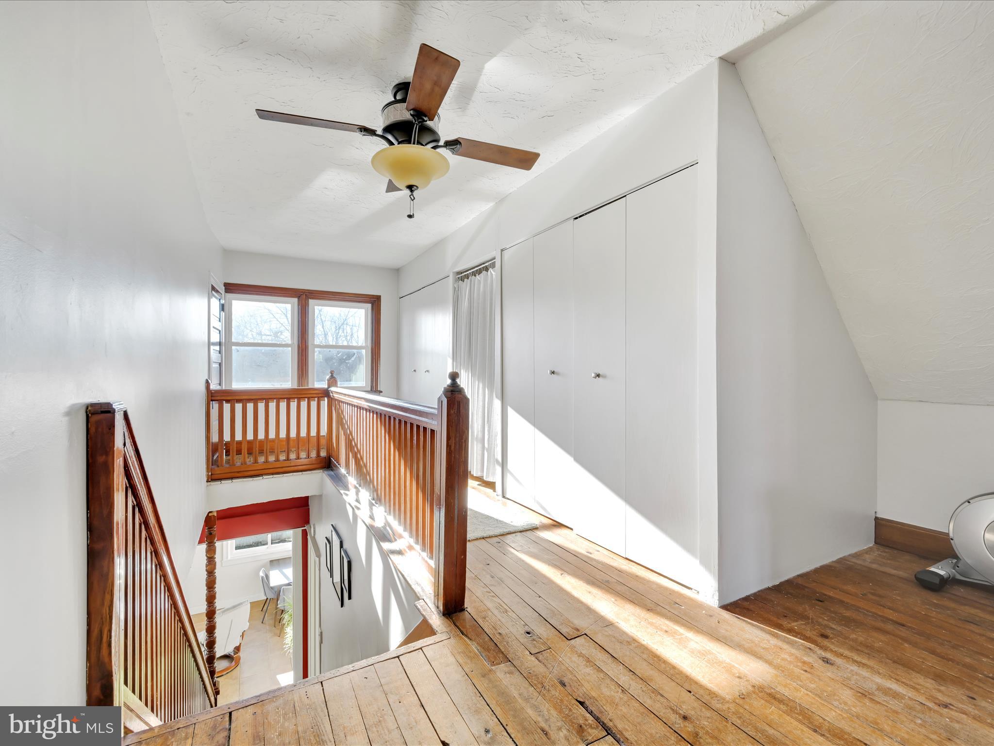 ELIZABETHTOWN BOROUGH - Residential