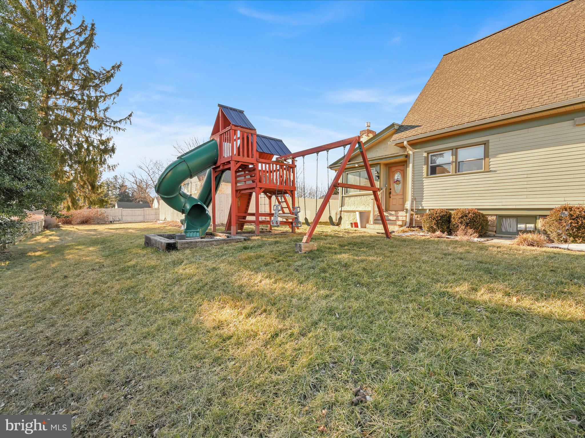 ELIZABETHTOWN BOROUGH - Residential