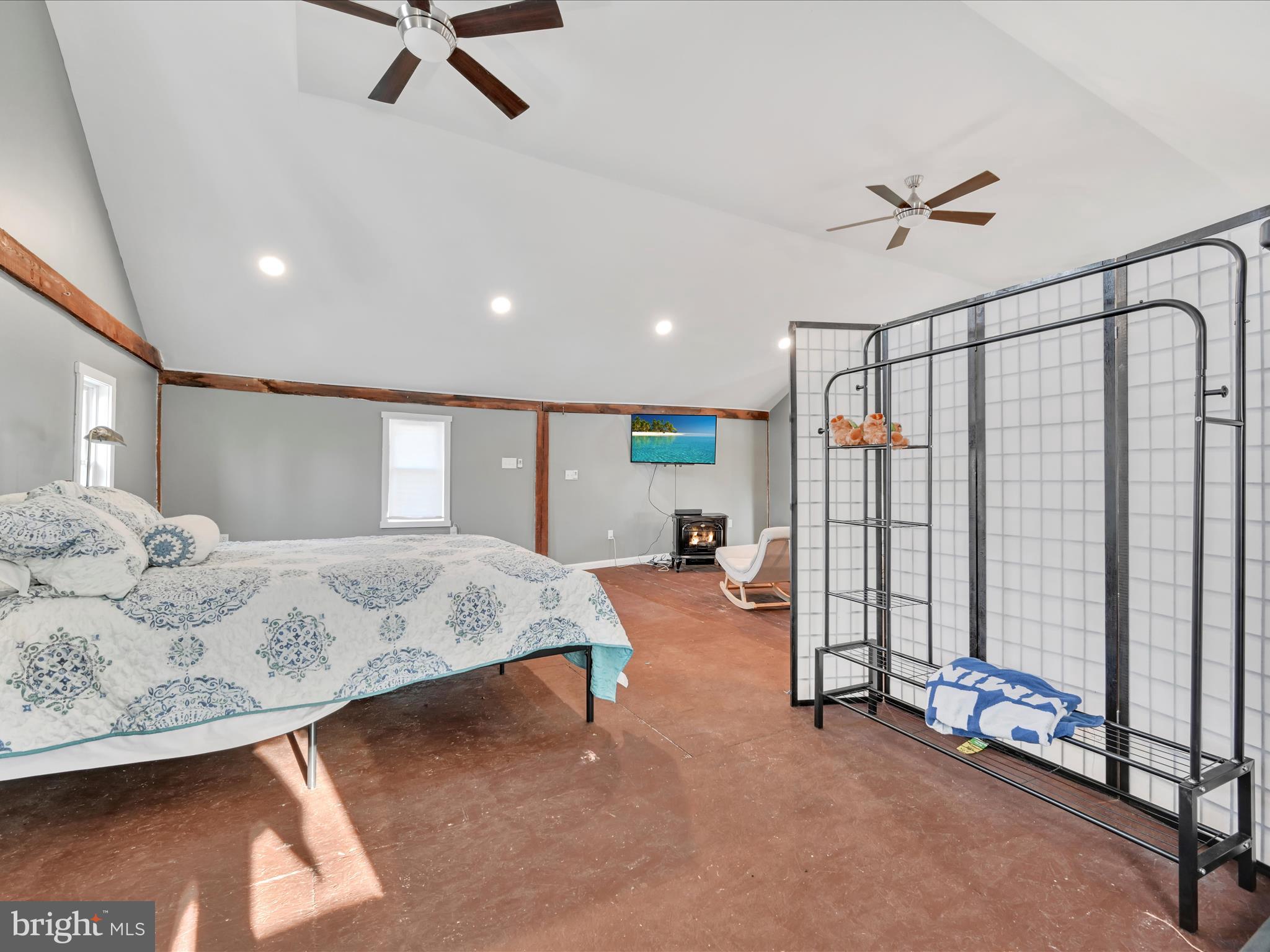 ELIZABETHTOWN BOROUGH - Residential