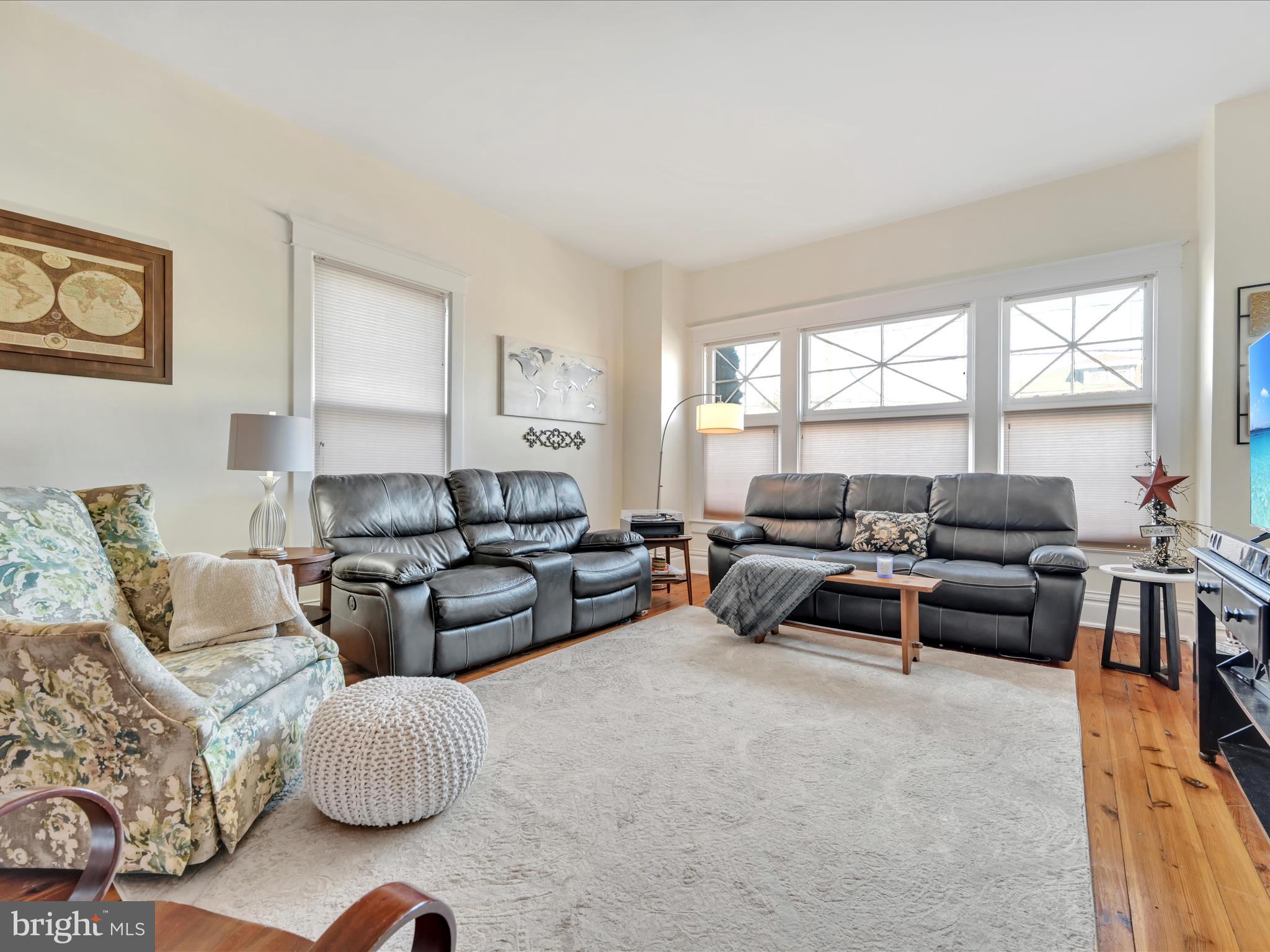 ELIZABETHTOWN BOROUGH - Residential