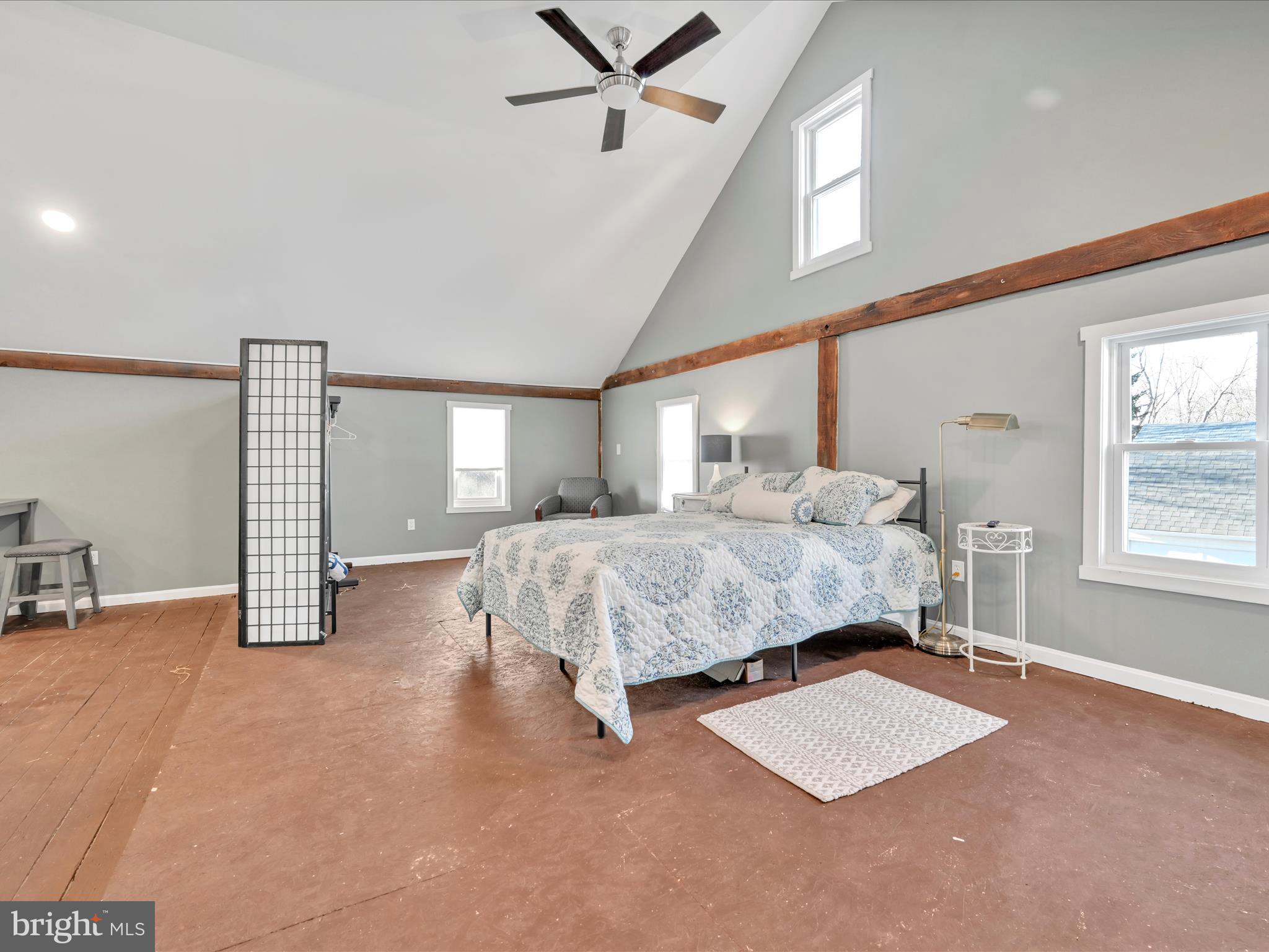 ELIZABETHTOWN BOROUGH - Residential