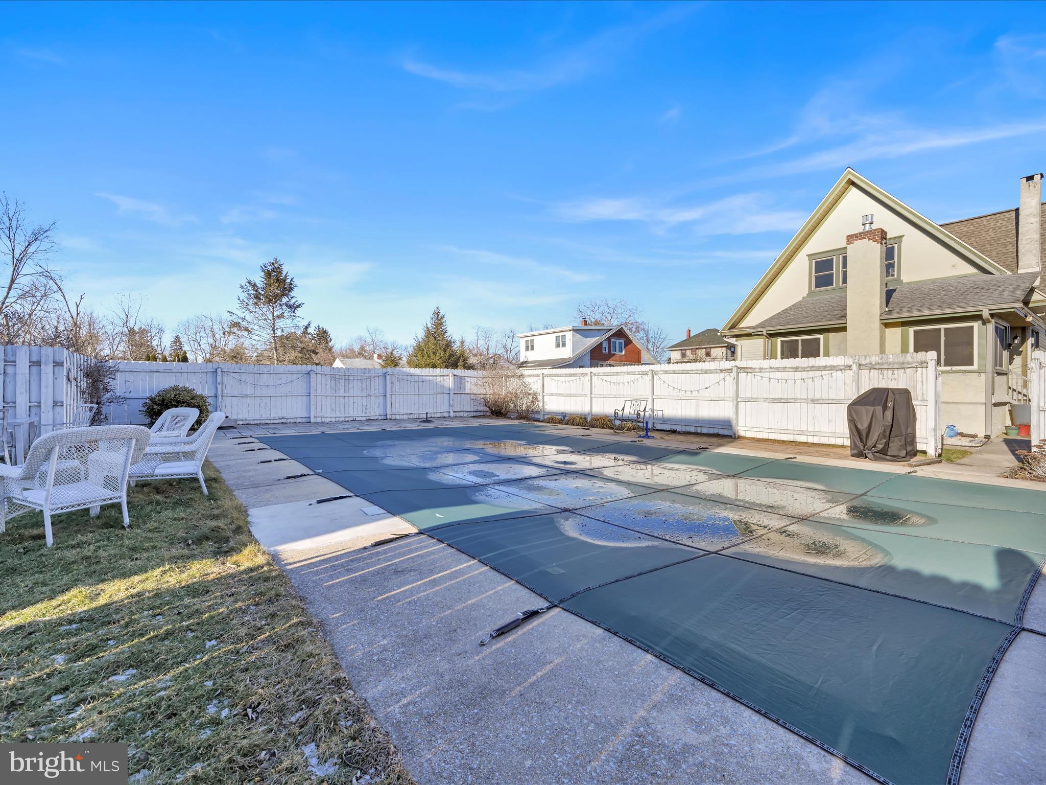 ELIZABETHTOWN BOROUGH - Residential