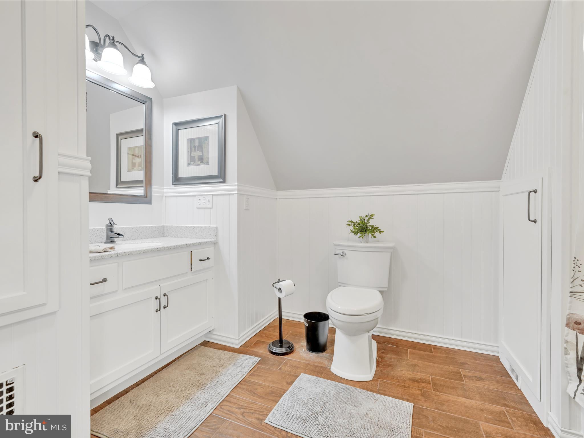 ELIZABETHTOWN BOROUGH - Residential