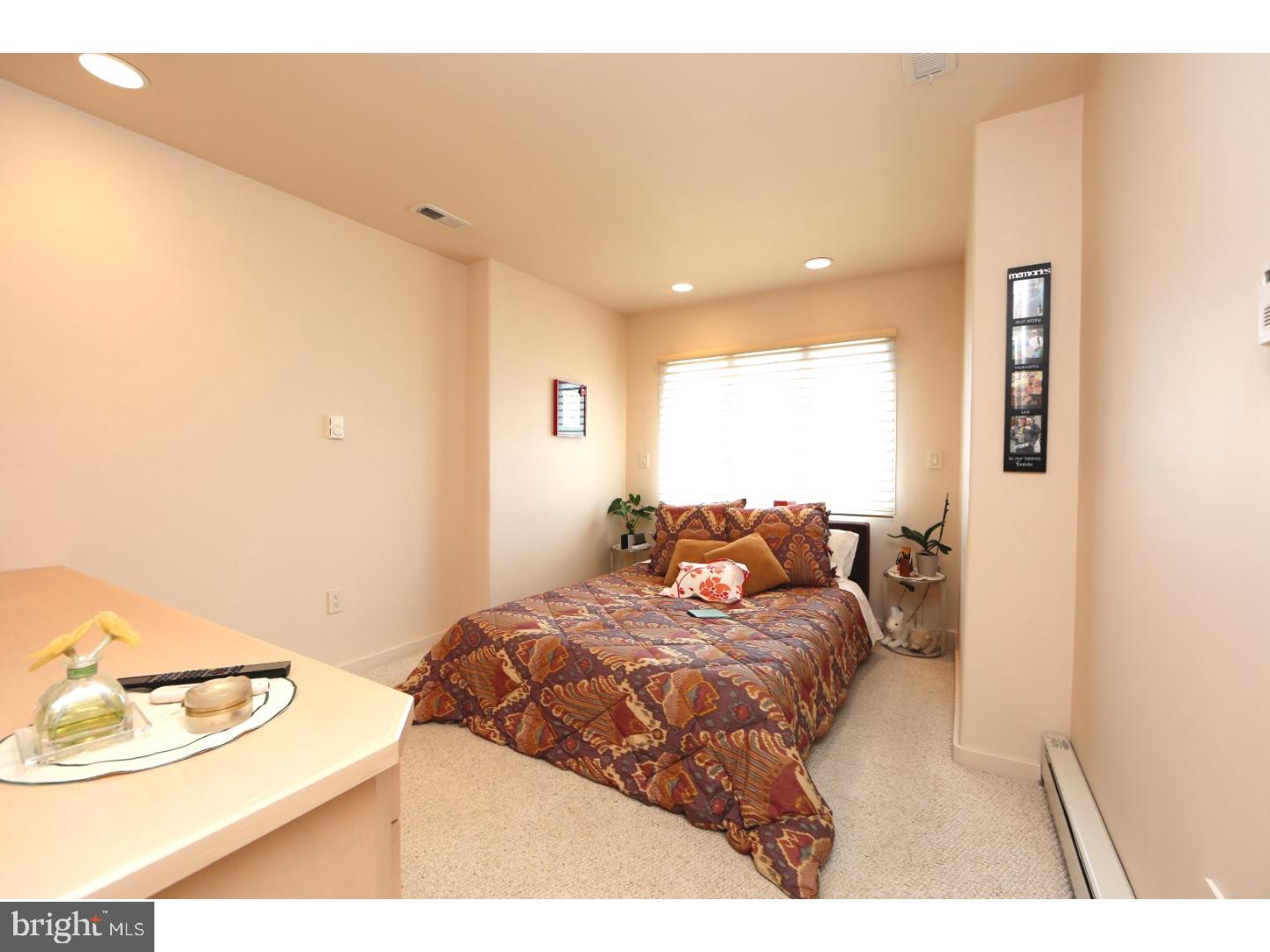 PHILADELPHIA (SOUTH) - Residential