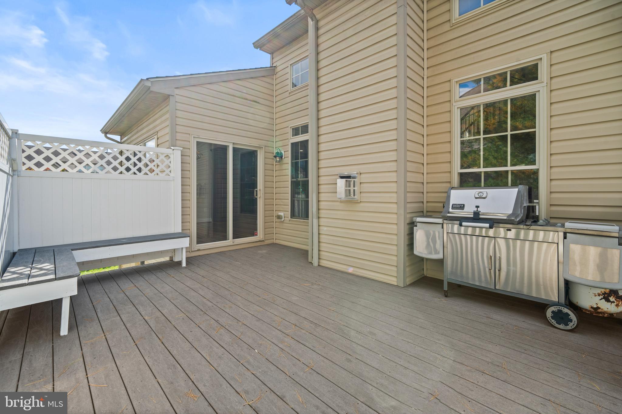 PARK PLACE AT MILL ISLAND - Residential