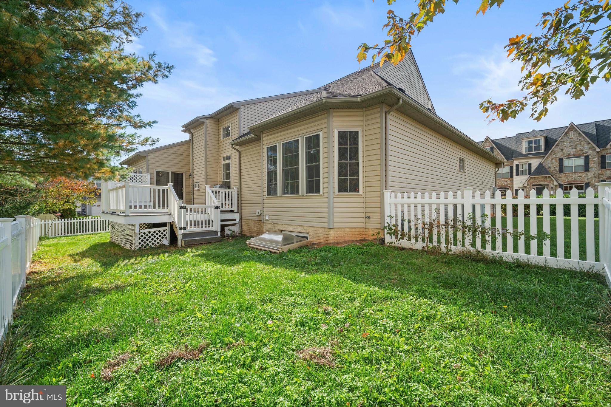 PARK PLACE AT MILL ISLAND - Residential