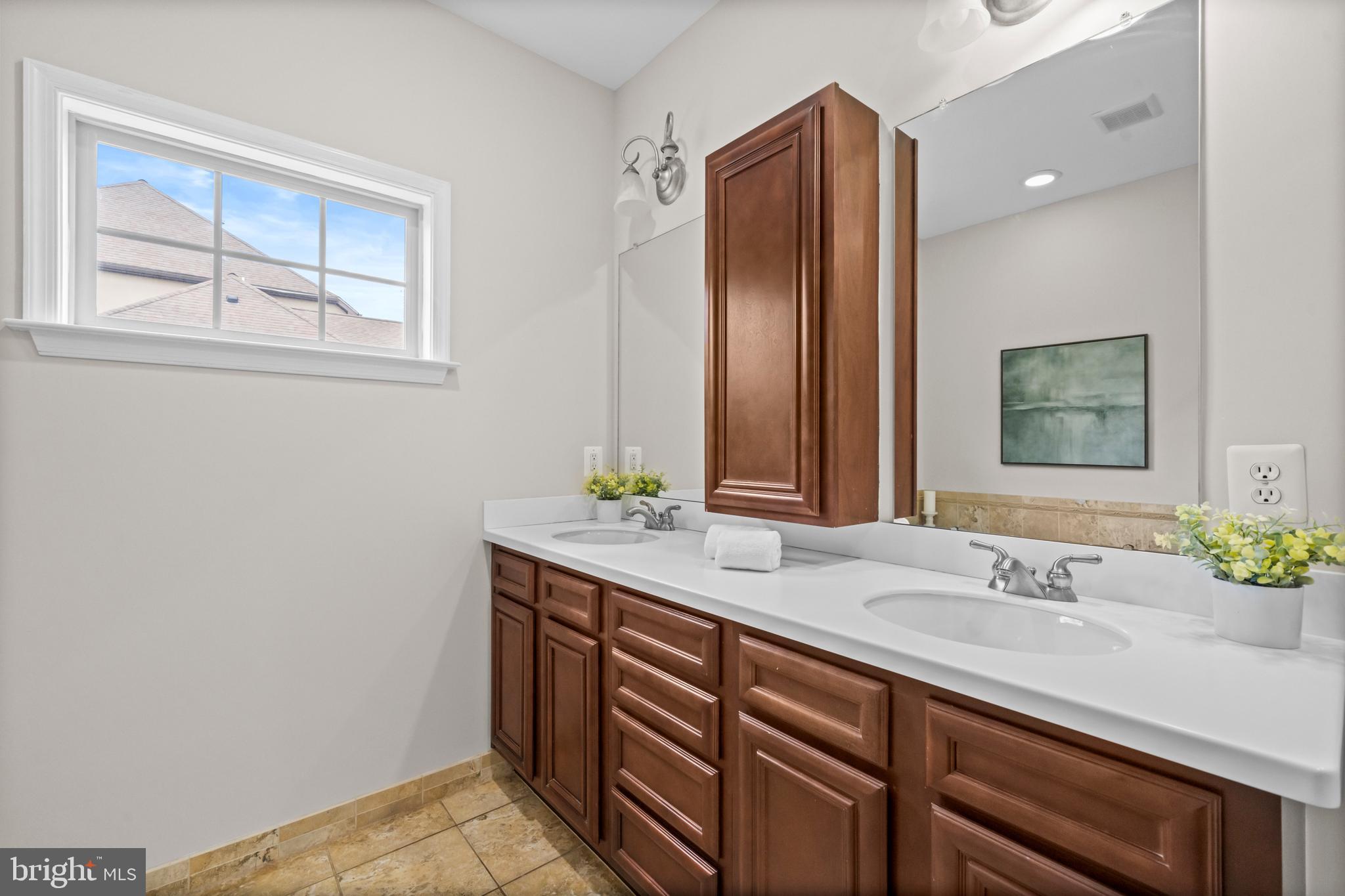 PARK PLACE AT MILL ISLAND - Residential