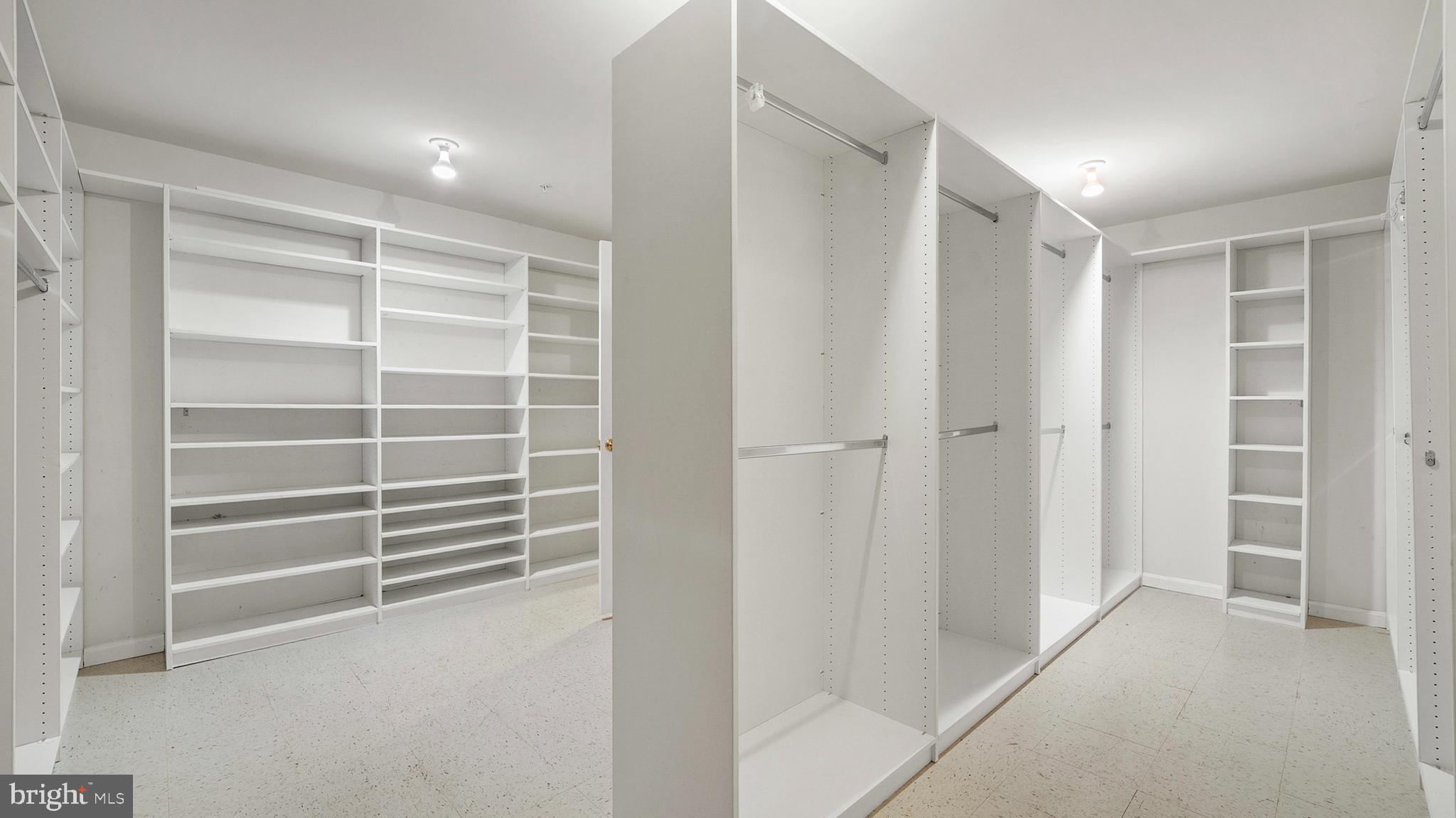 PIKESVILLE - Residential