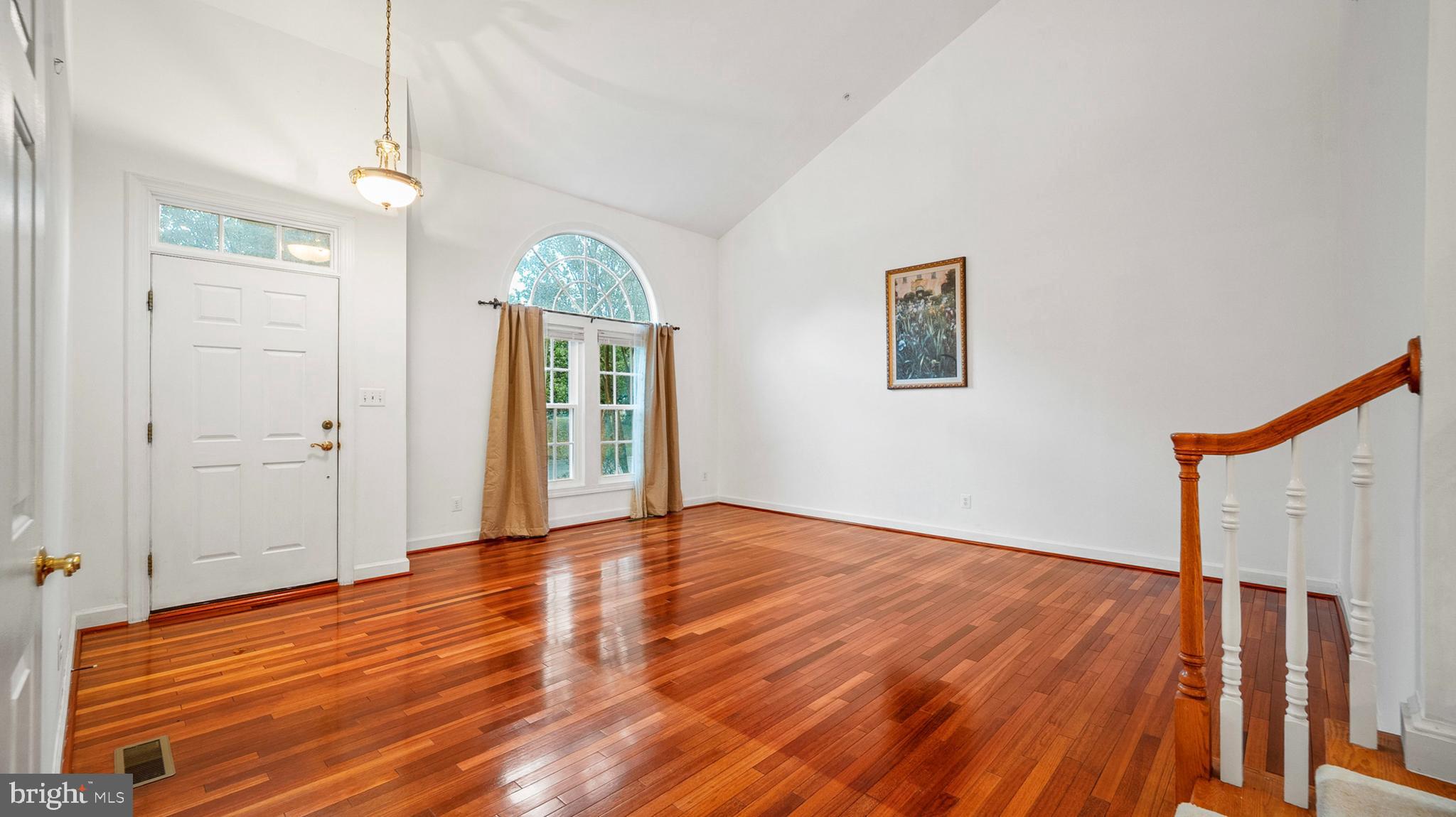 8523 SNOWREATH ROAD 8523