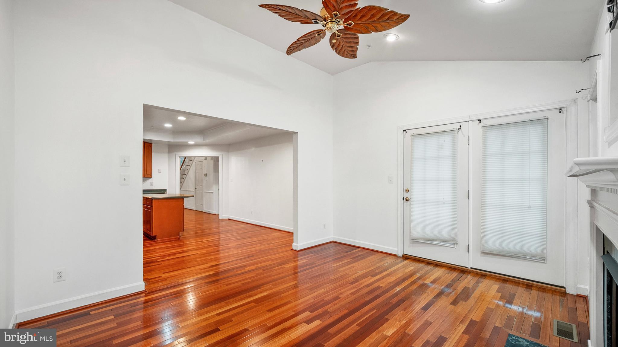 PIKESVILLE - Residential