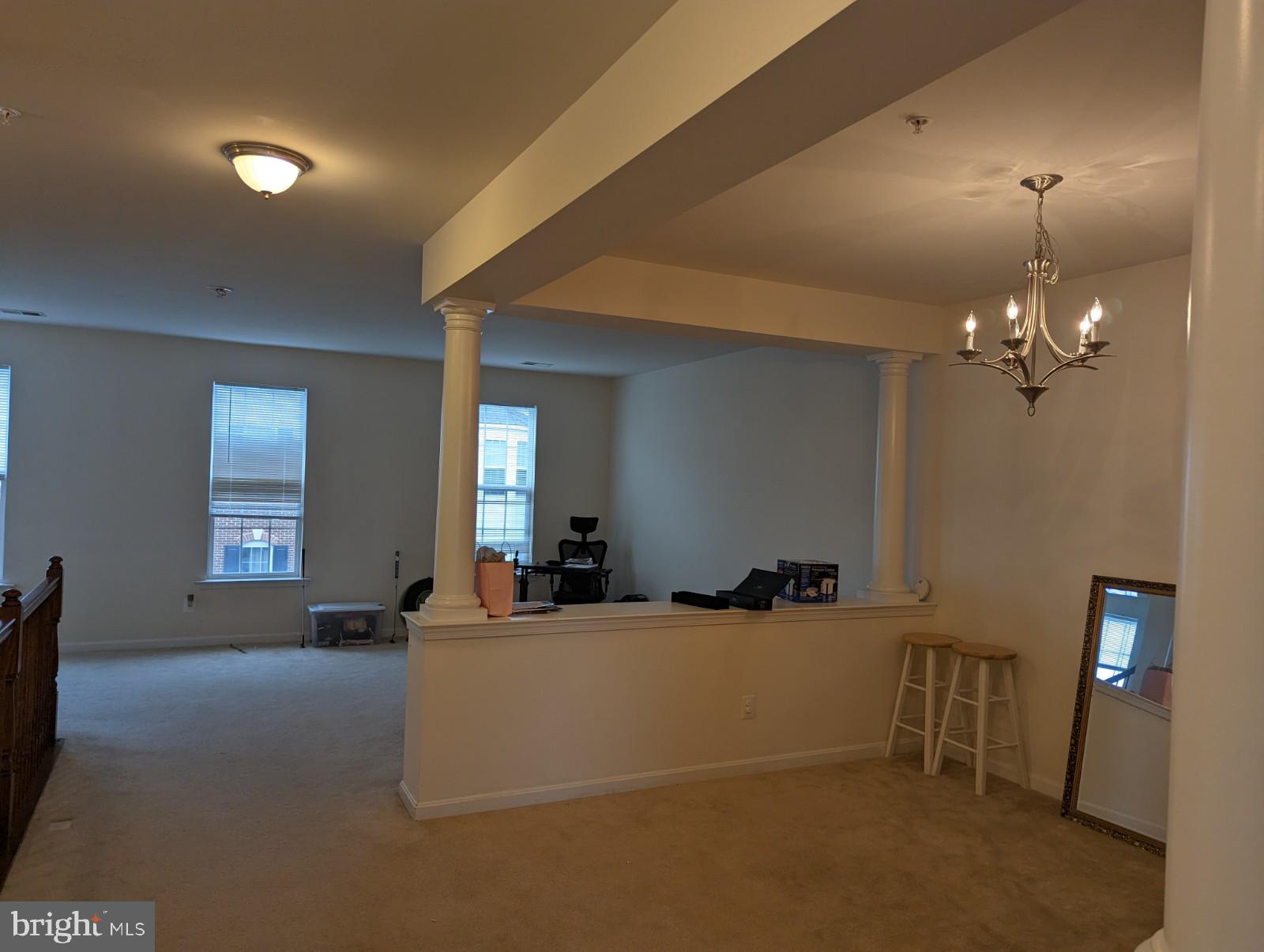 DULLES PARKWAY CENTER - Residential Lease