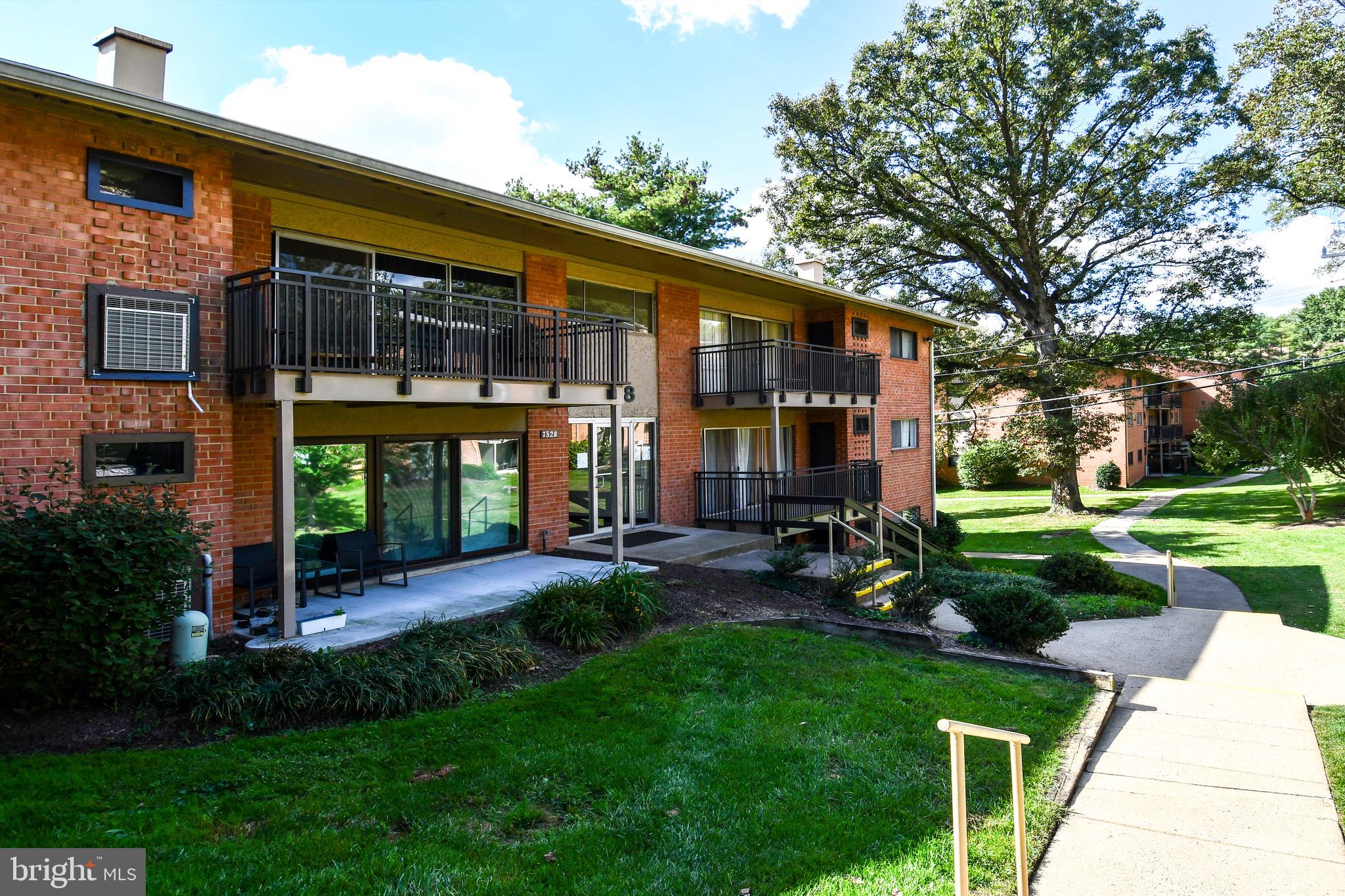 7328 LEE HIGHWAY 102