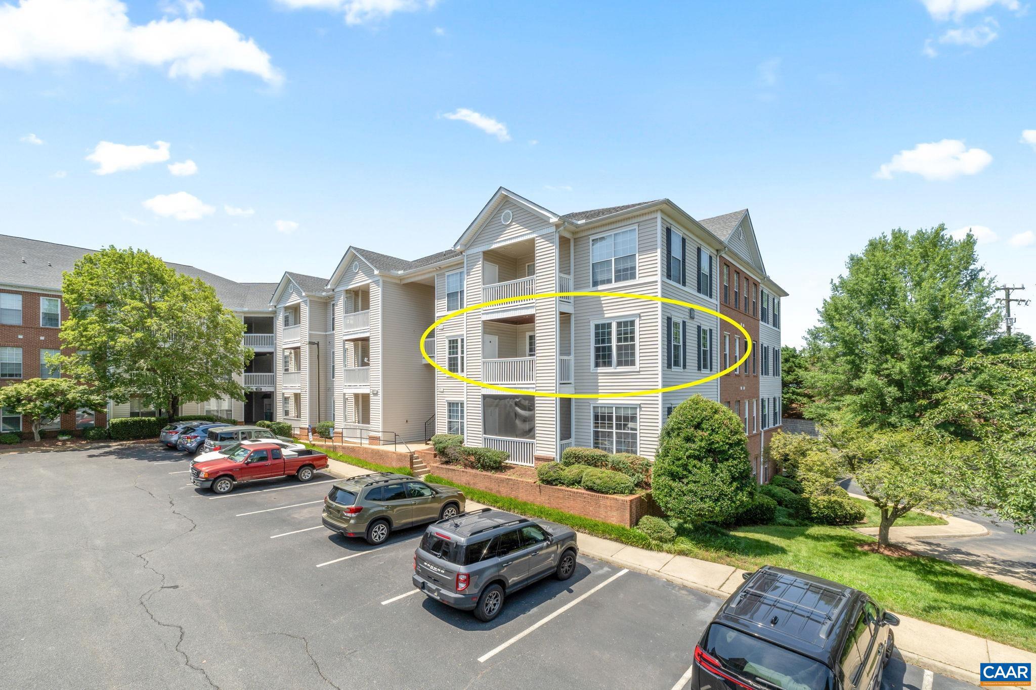 OPEN HOUSE SATURDAY 7/26 12PM-2PM. Welcome to your new home! This end unit condo features two bedrooms and two full baths, providing a comfortable living space. The light-filled living room includes a Blue Ridge Mountain mural that highlights the area?s natural beauty. You can enjoy your morning coffee or evening sunset on the private balcony, which is accessible from the living area. Large windows throughout the condo allow for plenty of natural light. Located on the second floor, you?ll just have one flight of stairs to reach your home. This property offers easy access to UVA and Martha Jefferson Hospital. You?ll also find close proximity to I-64 for convenient commuting. If you enjoy the outdoors, you?ll love living near the Rivanna Trail and River, as well as Darden Towe Park, which is great for recreational activities.Don?t miss the chance to make this condo your own!,Formica Counter