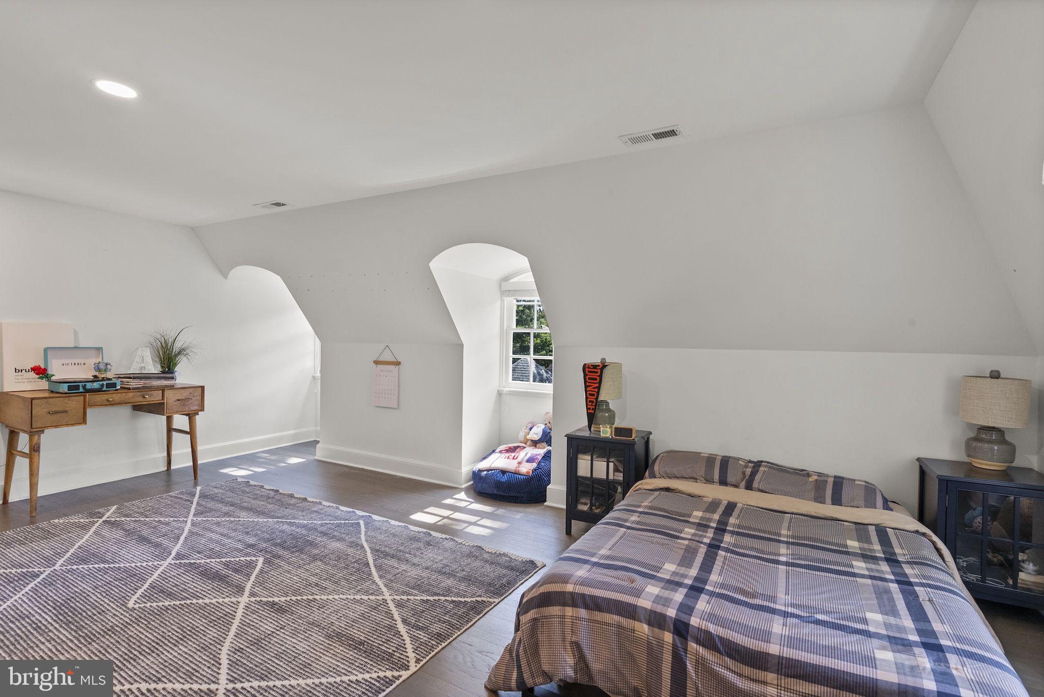 GUILFORD - Residential