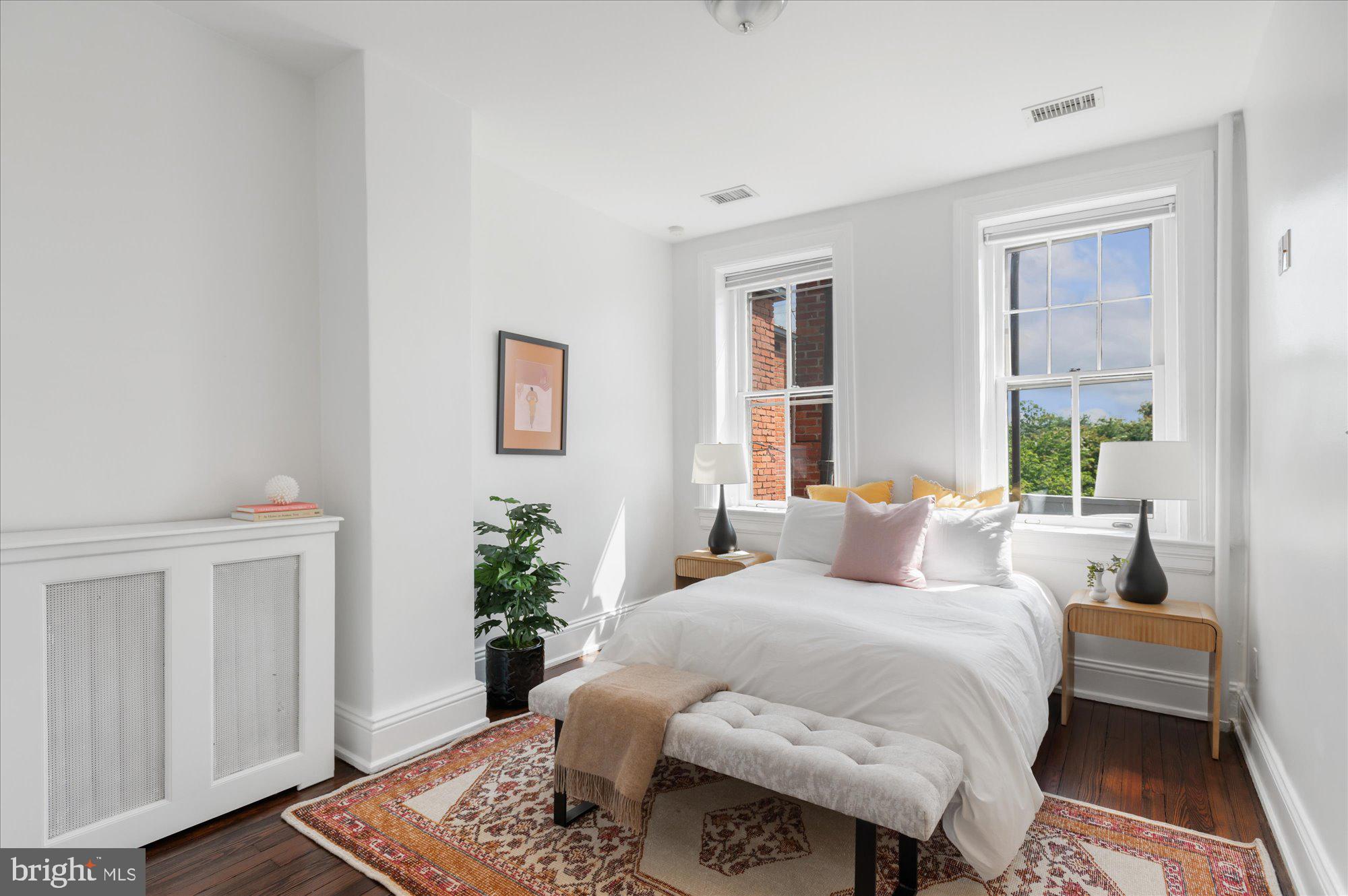 GEORGETOWN - Residential