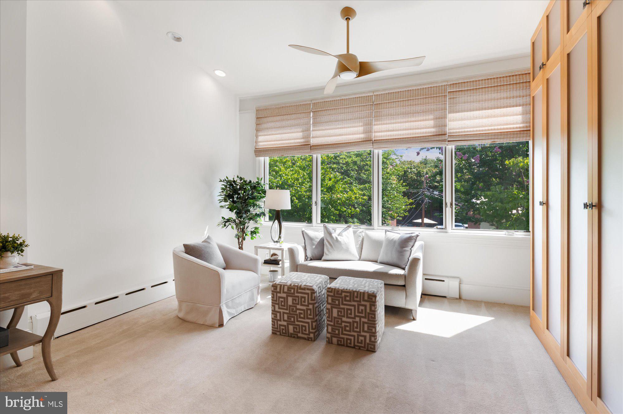 GEORGETOWN - Residential