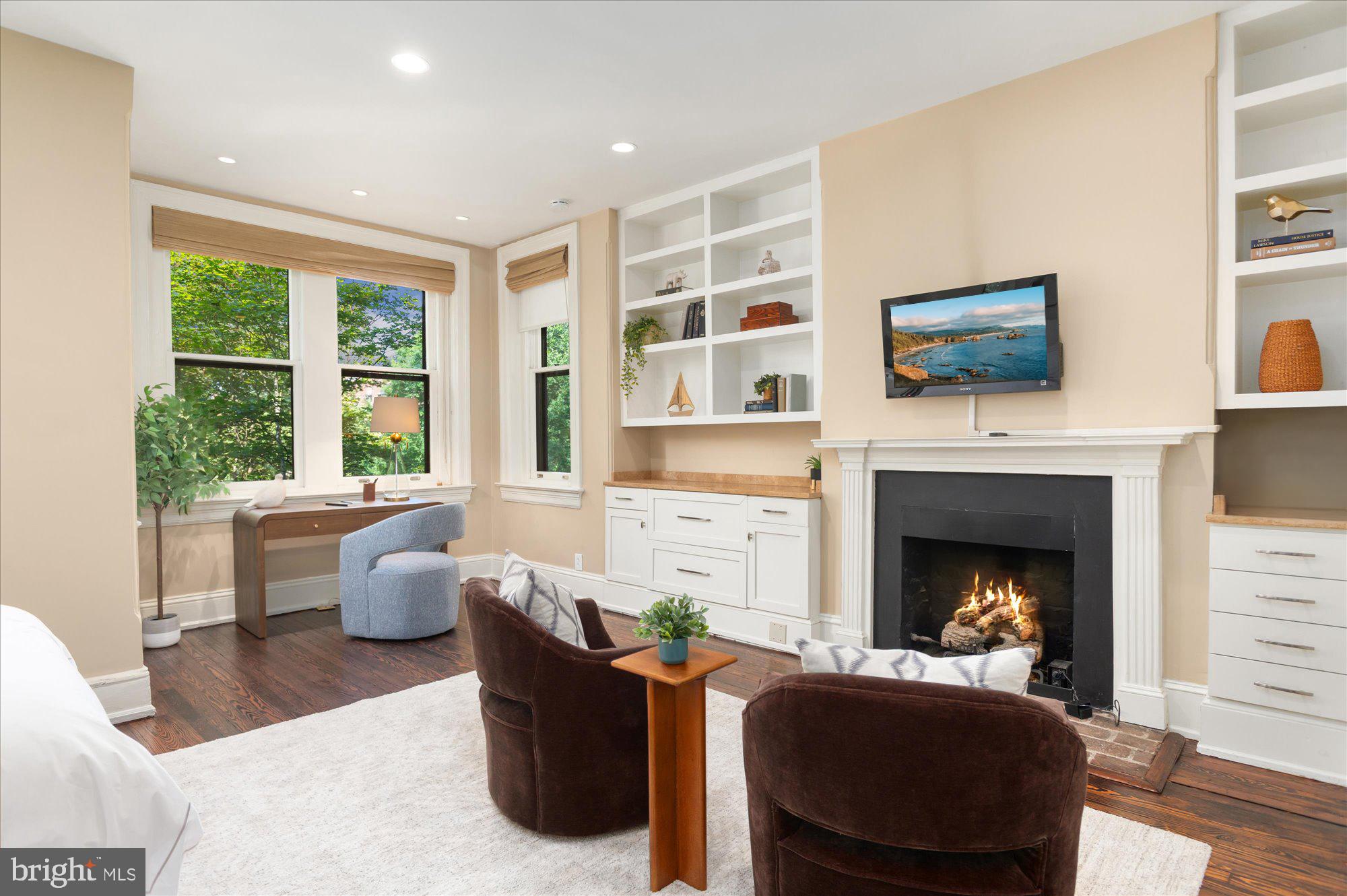 GEORGETOWN - Residential