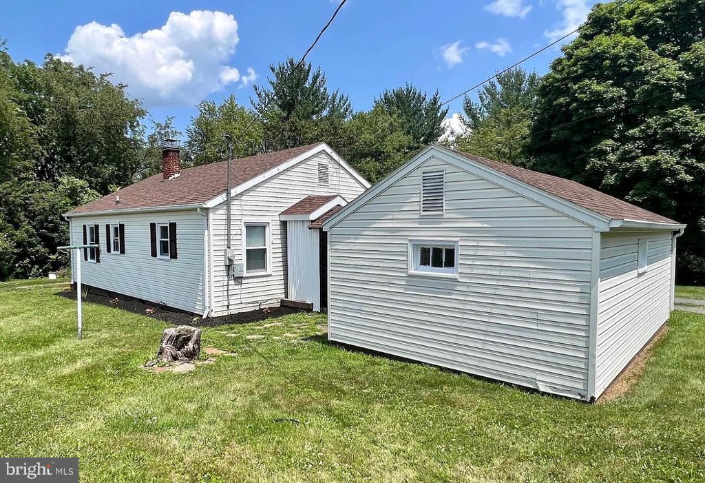 Photo of 123 Firehouse Road, BREEZEWOOD, PA 15533 (MLS # PABD2003234)