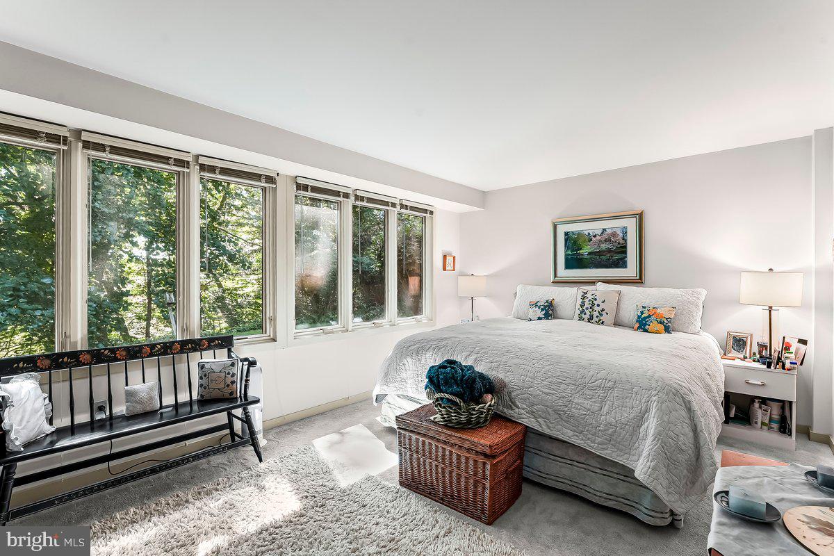 SOUTHRIDGE - Residential