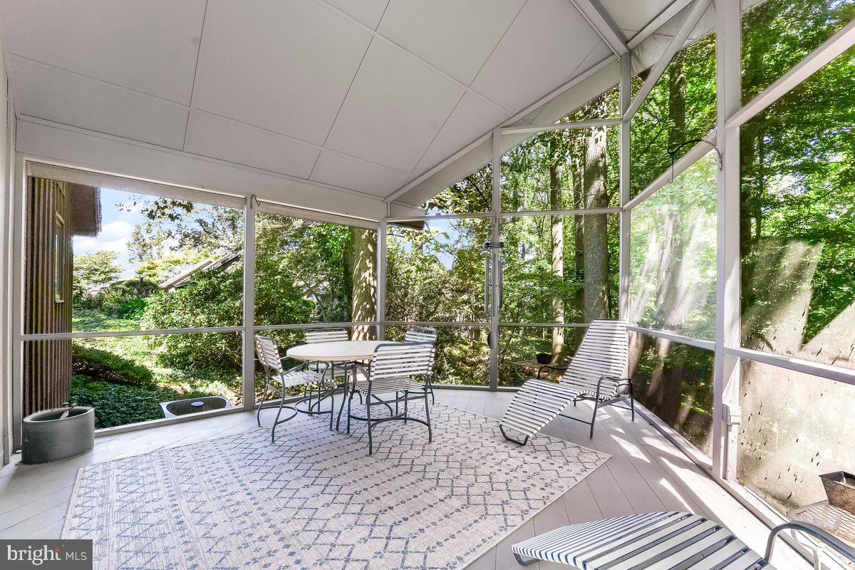 SOUTHRIDGE - Residential