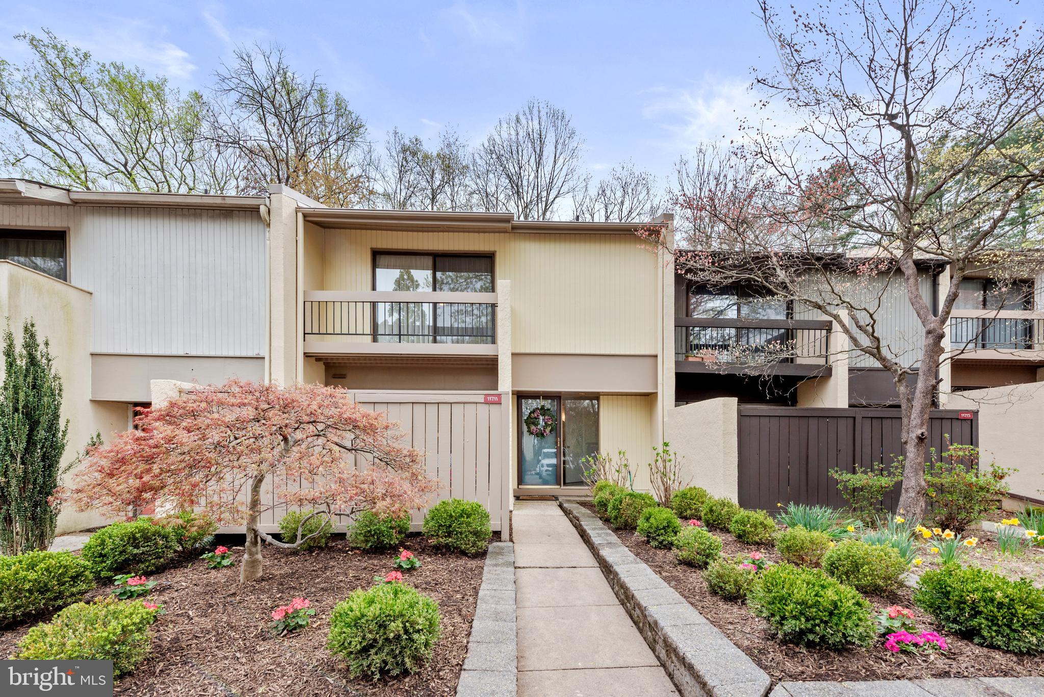 11711 NEWBRIDGE COURT