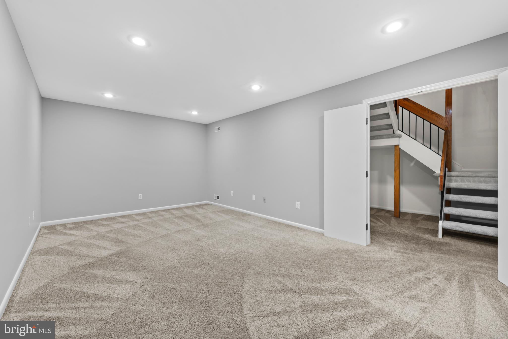 NEWBRIDGE - Residential