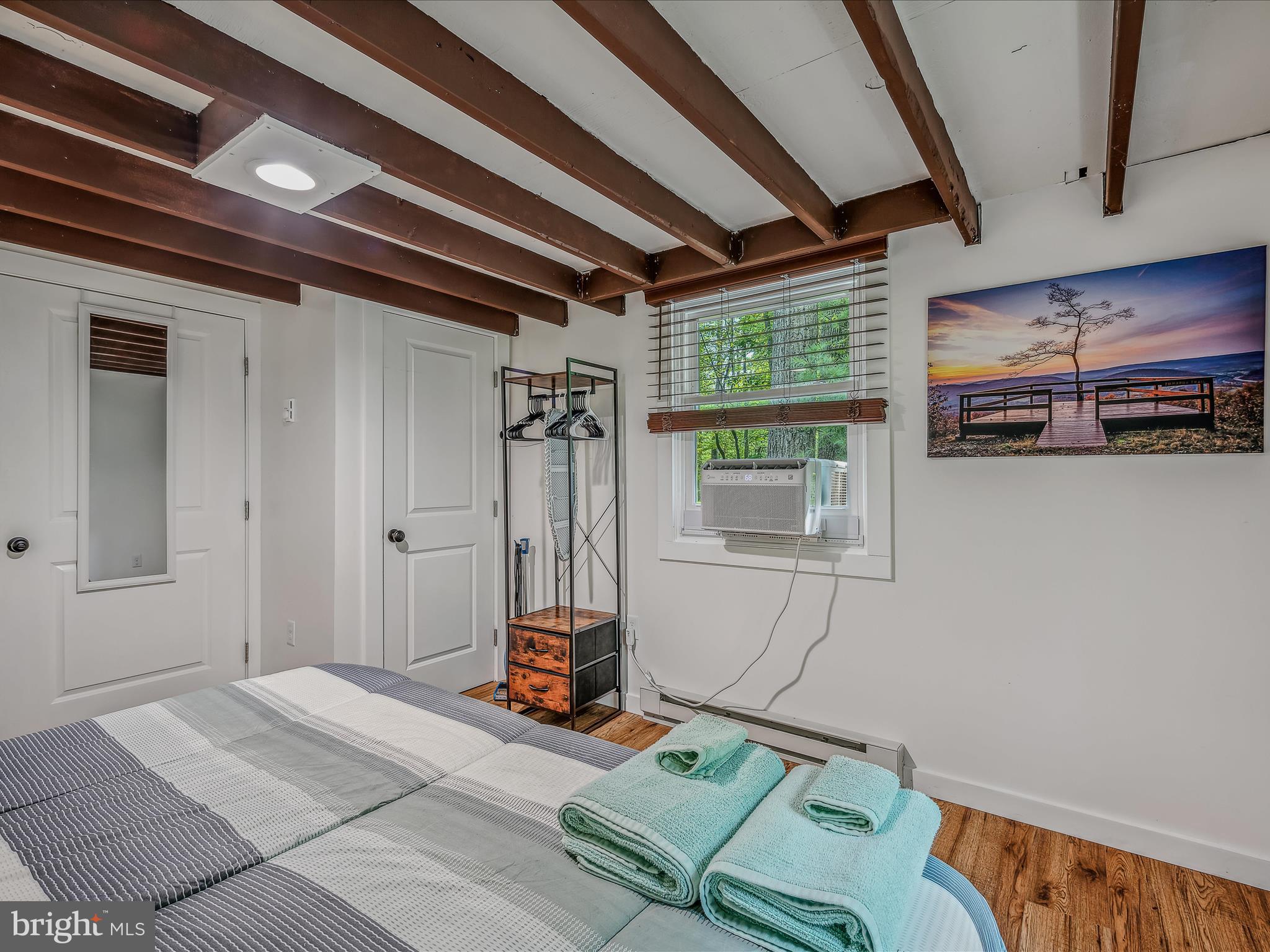 SLEEPY HOLLOW - Residential