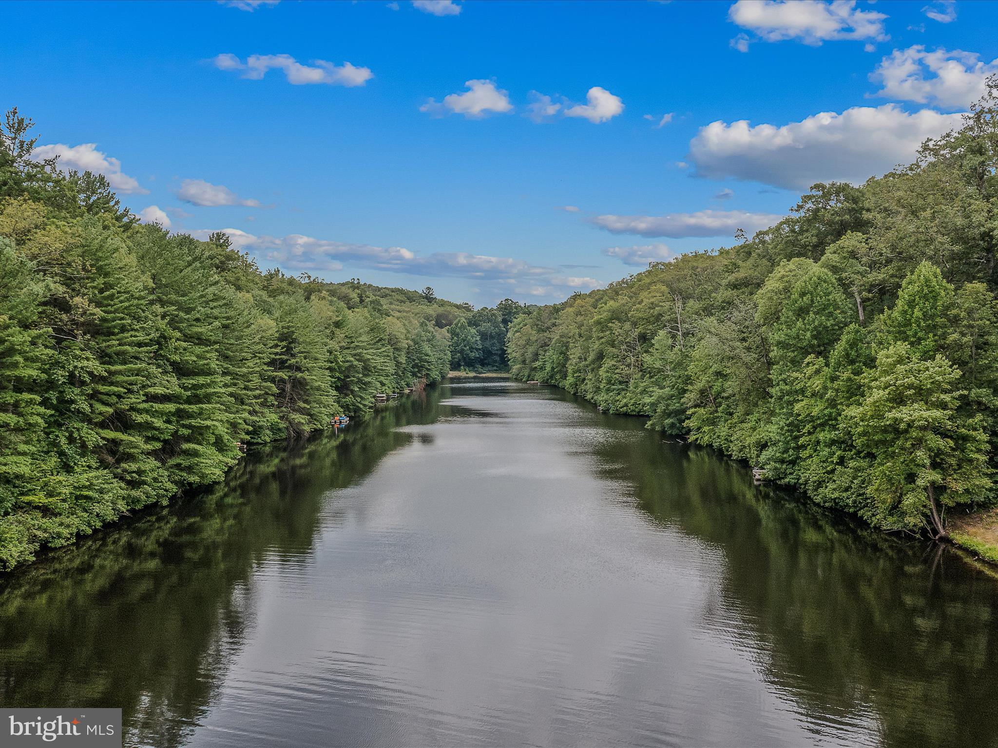 SLEEPY HOLLOW - Residential