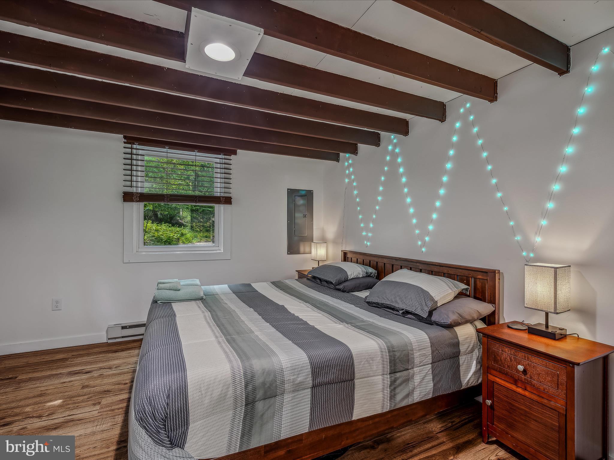 SLEEPY HOLLOW - Residential