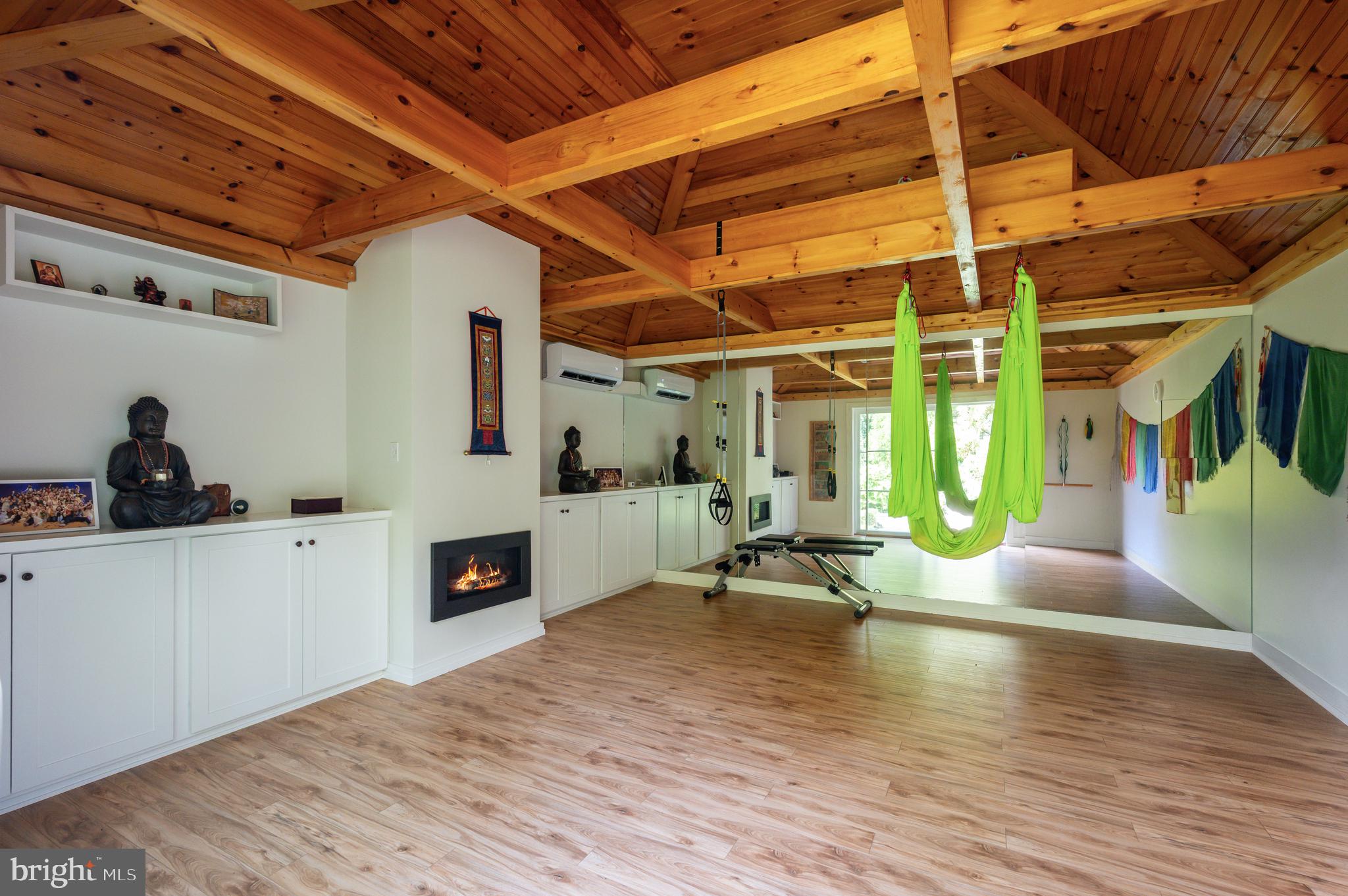 WESLEY HEIGHTS - Residential