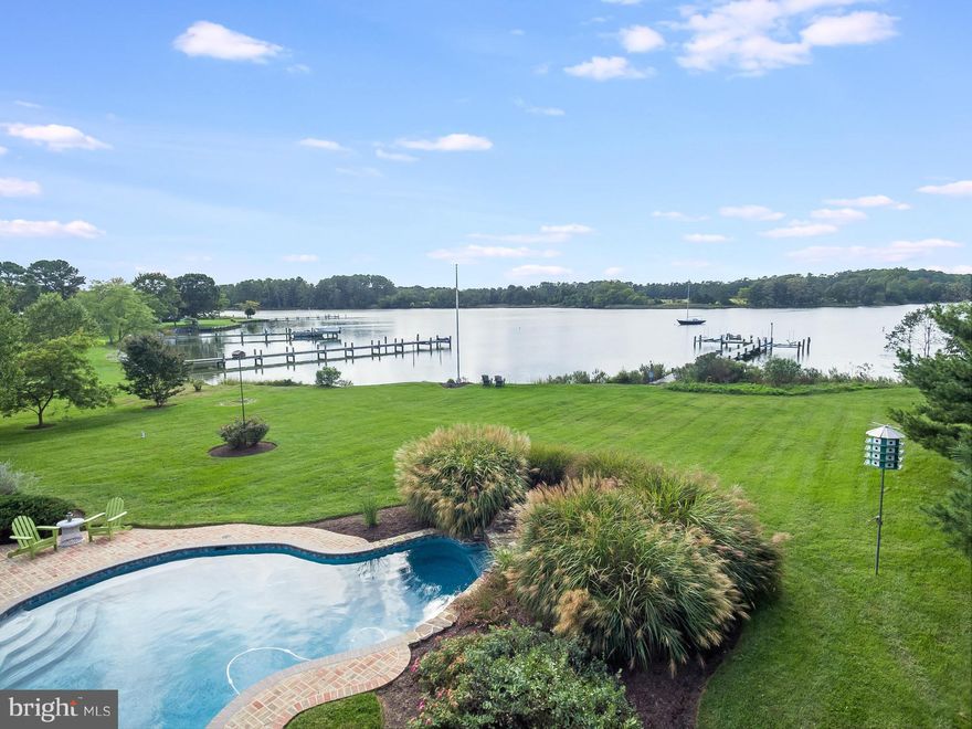 The perfect getaway on Cummings Creek. Just minutes from St Michaels this charming Pottery Barn Cape sits on 2.11 fenced & landscaped acres. A screened porch,deck,waterside pool & pier complete the grounds. Full of light the open floor plan offers a1st floor master-suite plus 3 additional bd and 2 ba. The cozy living room stone fireplace is a focal point. if you want peace and serenity this is it!