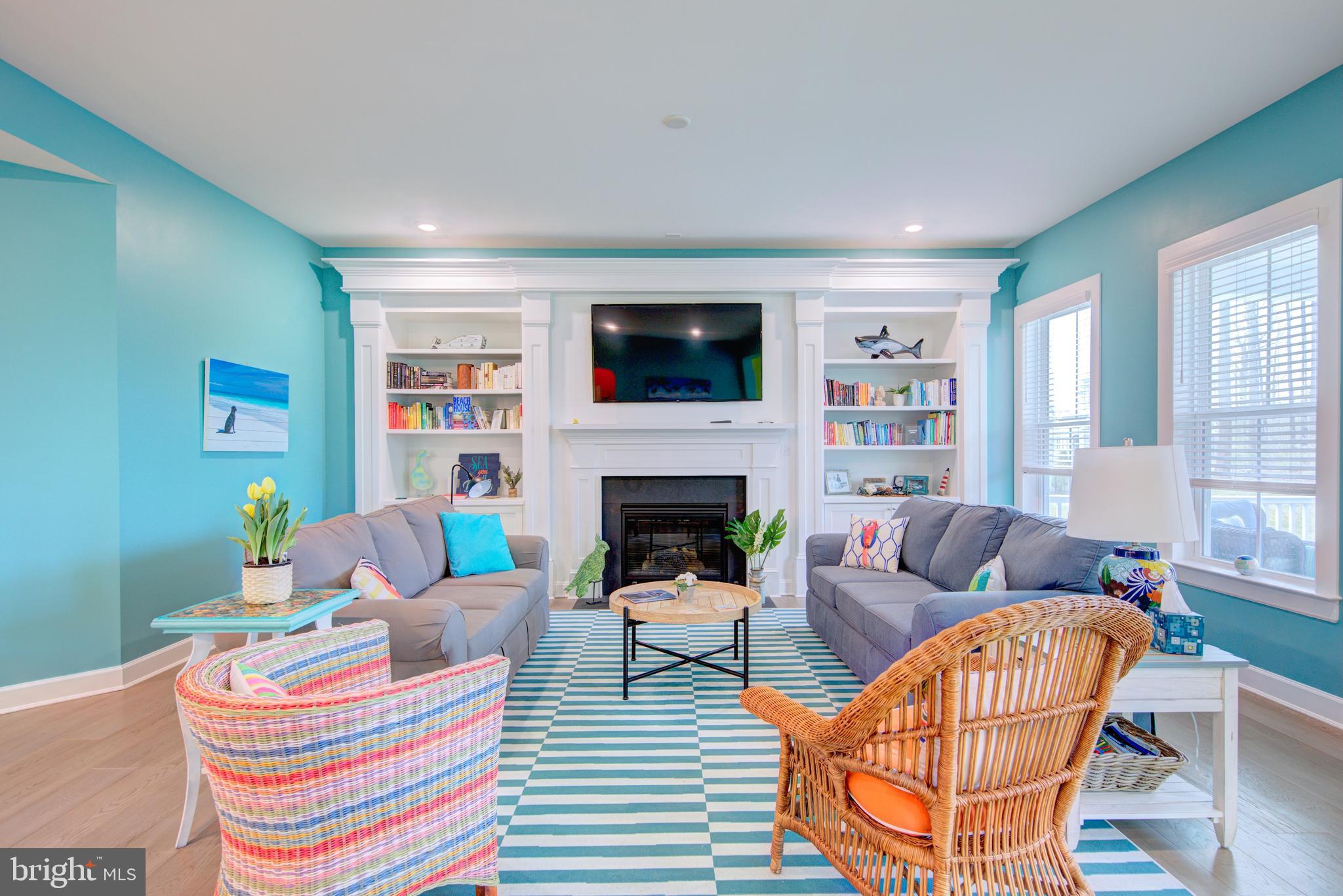 COASTAL CLUB - Residential