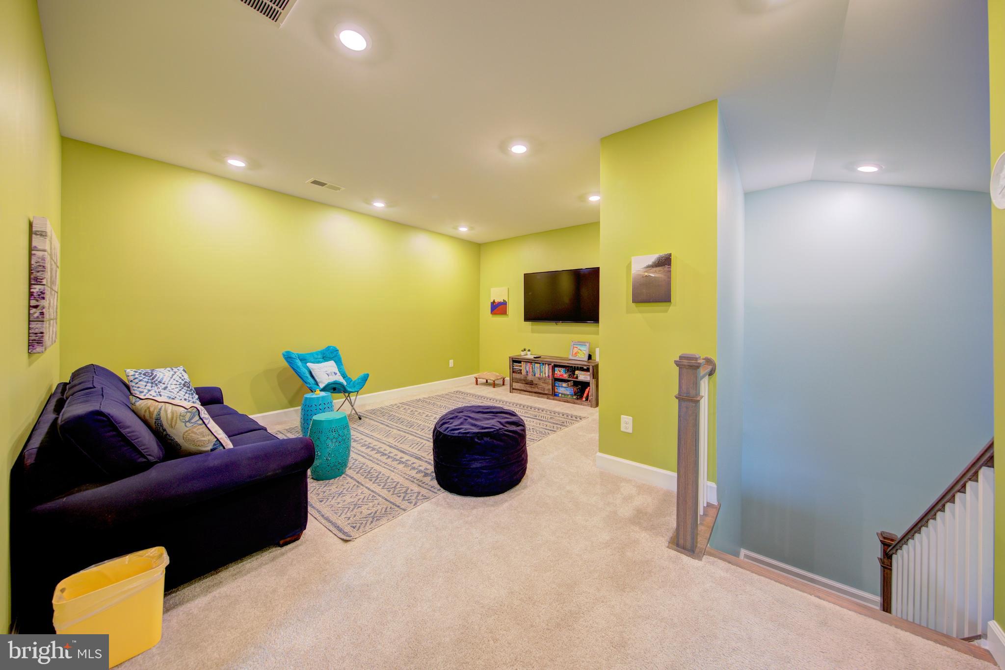 COASTAL CLUB - Residential