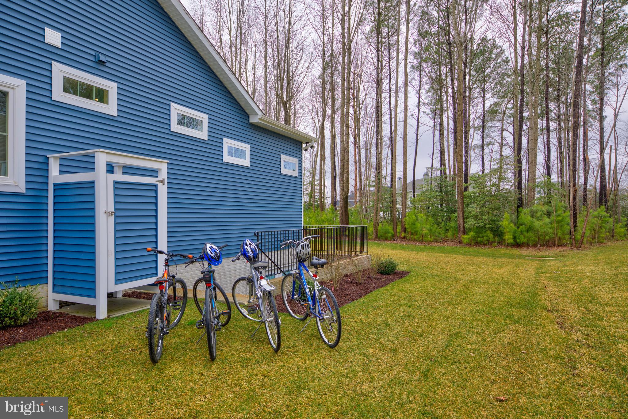 COASTAL CLUB - Residential