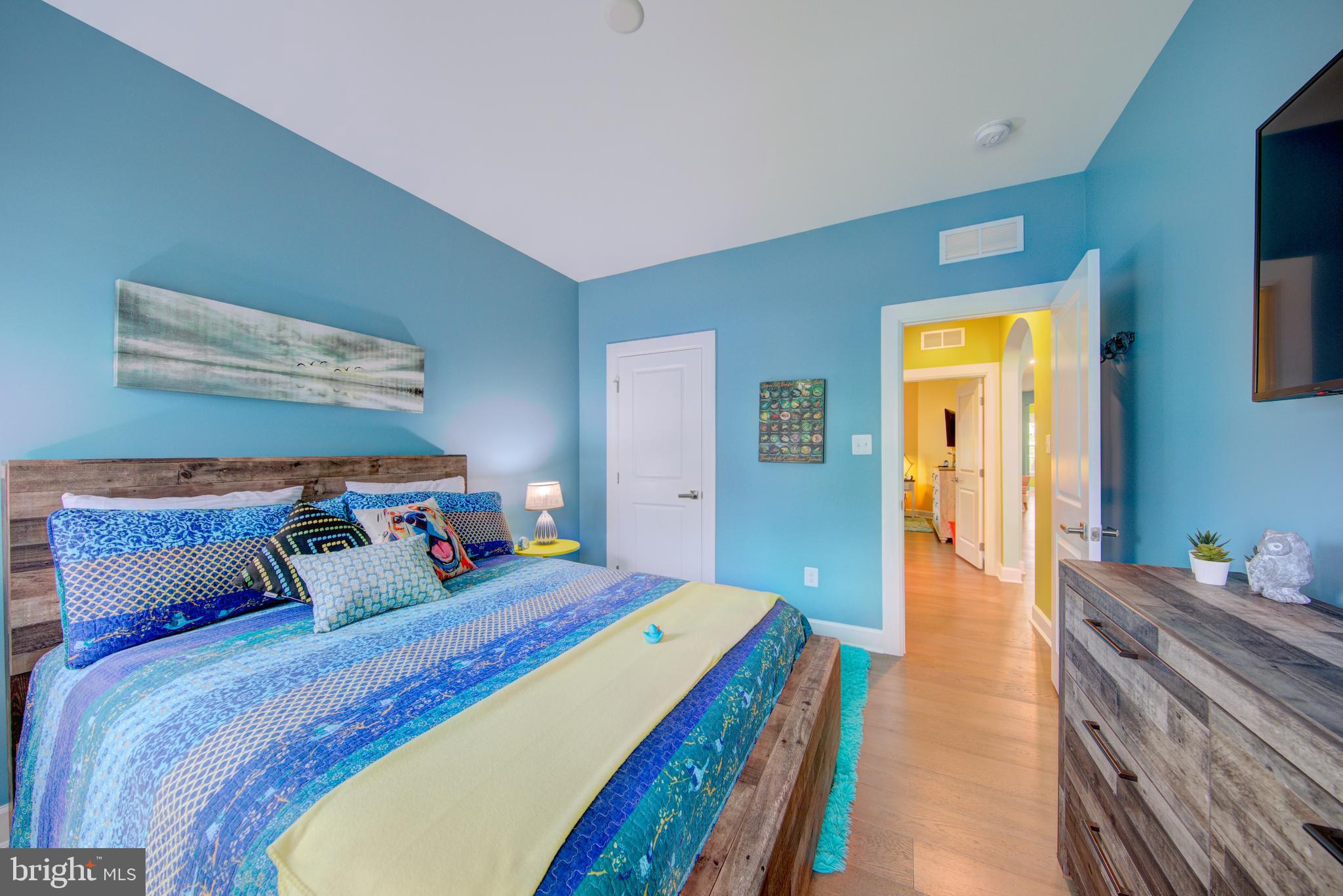 18208 SOUTHAMPTON DRIVE