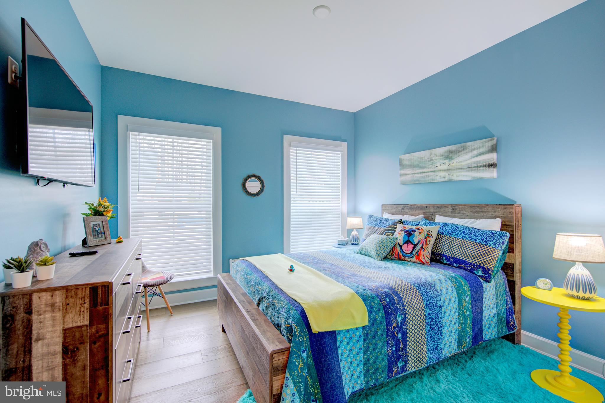 18208 SOUTHAMPTON DRIVE