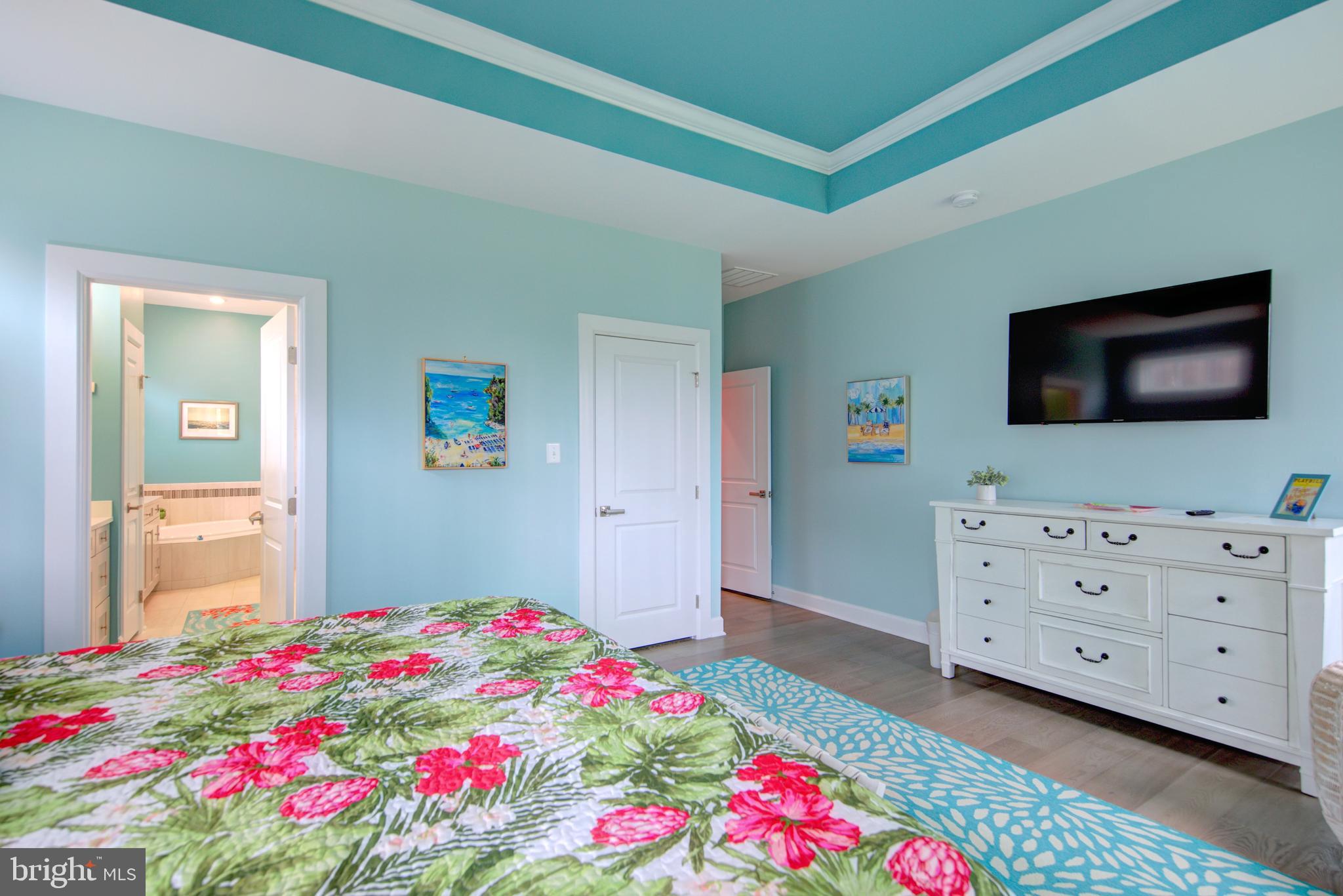 COASTAL CLUB - Residential