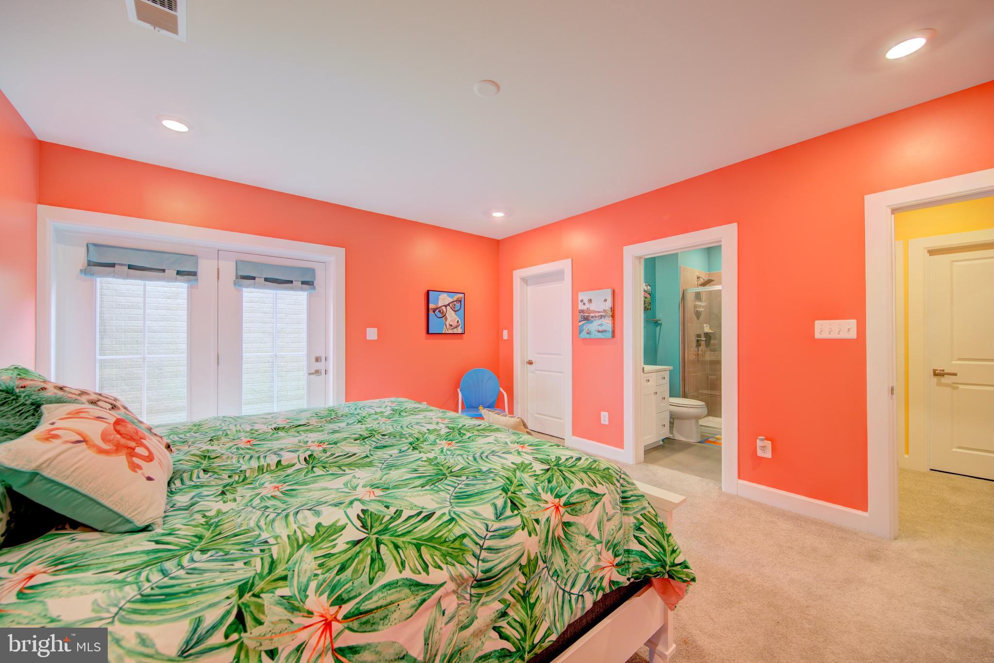 COASTAL CLUB - Residential